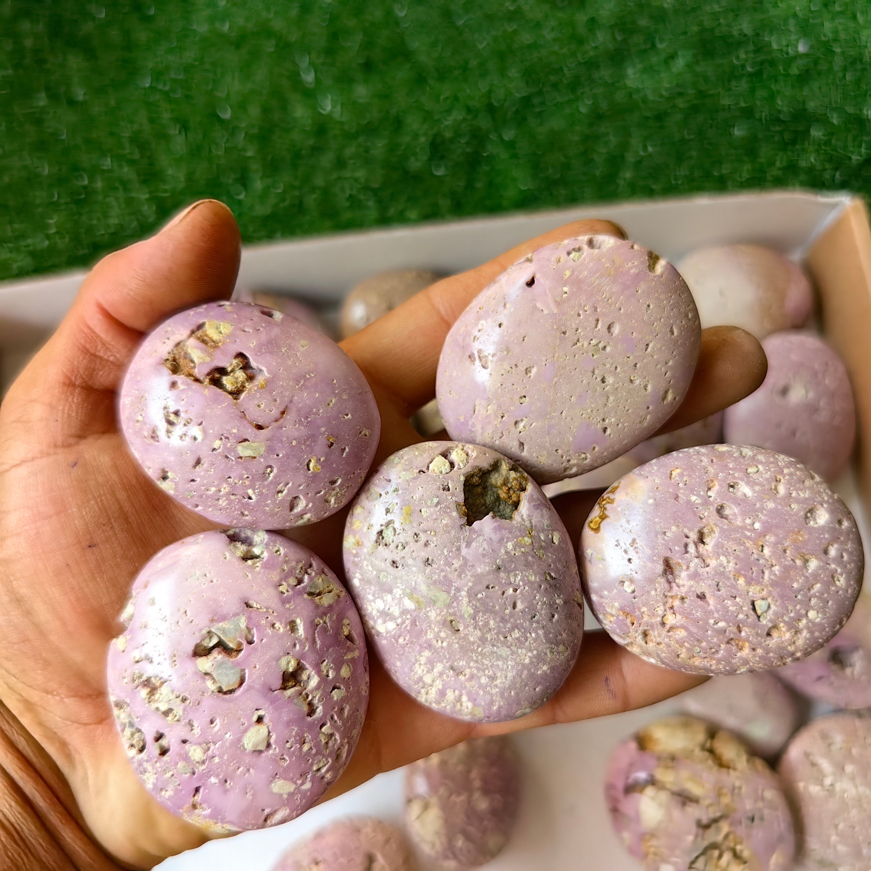 32 pc phosphosiderite drusy palms