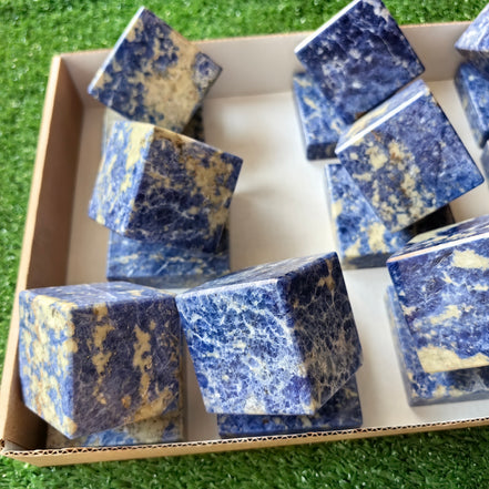 10 pc blue sodalite cubes with stand