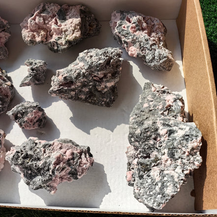 12 rhodochrosite quartz crystals specimen PERU