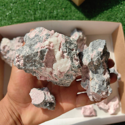 11 rhodochrosite quartz crystals specimen PERU