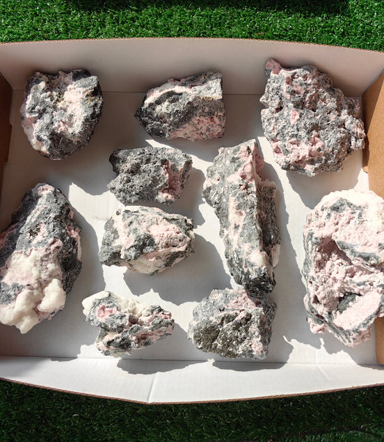 10 rhodochrosite quartz crystals specimen PERU
