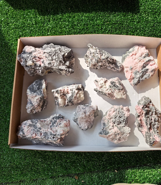 10 rhodochrosite quartz crystals specimen PERU