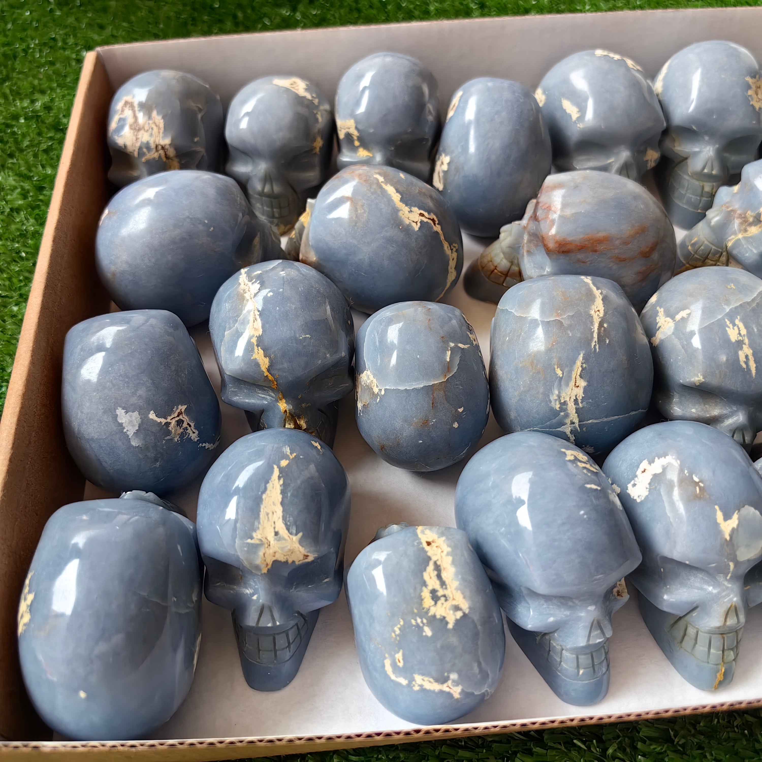 27 pc blue angelite skulls
