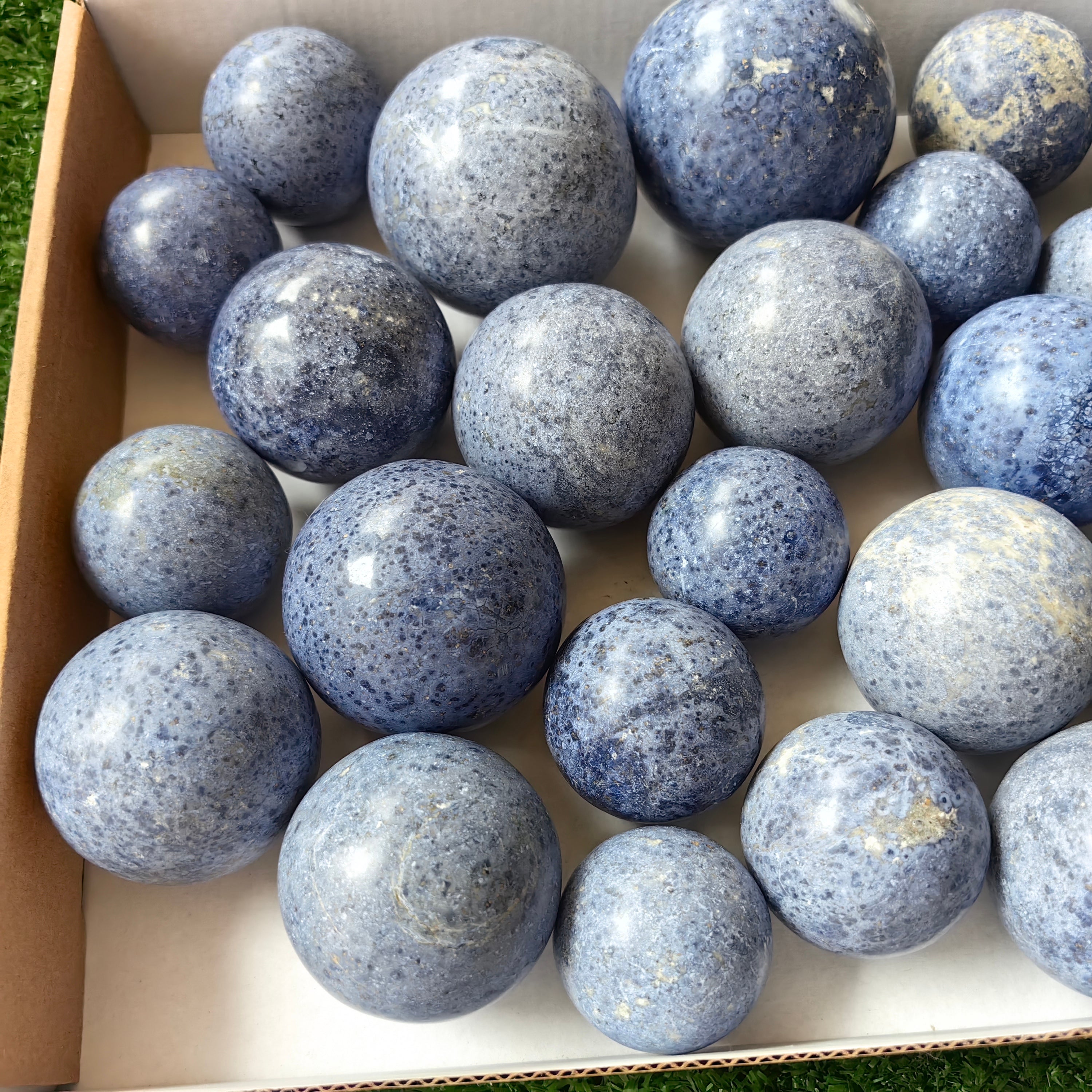 27 pc blue dumortorite spheres
