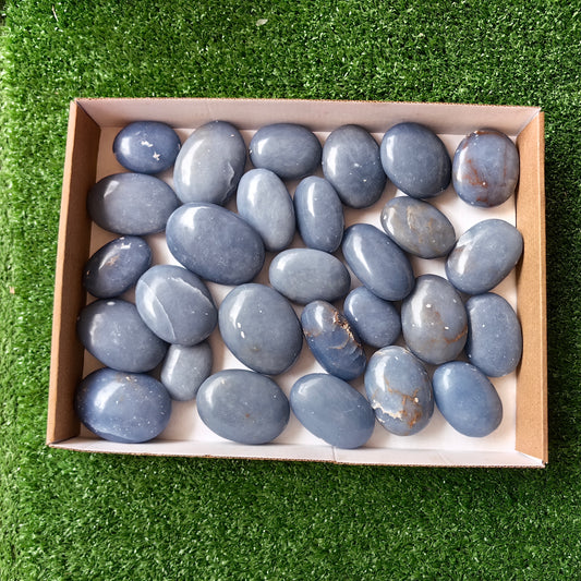 28 pc blue angelite palms
