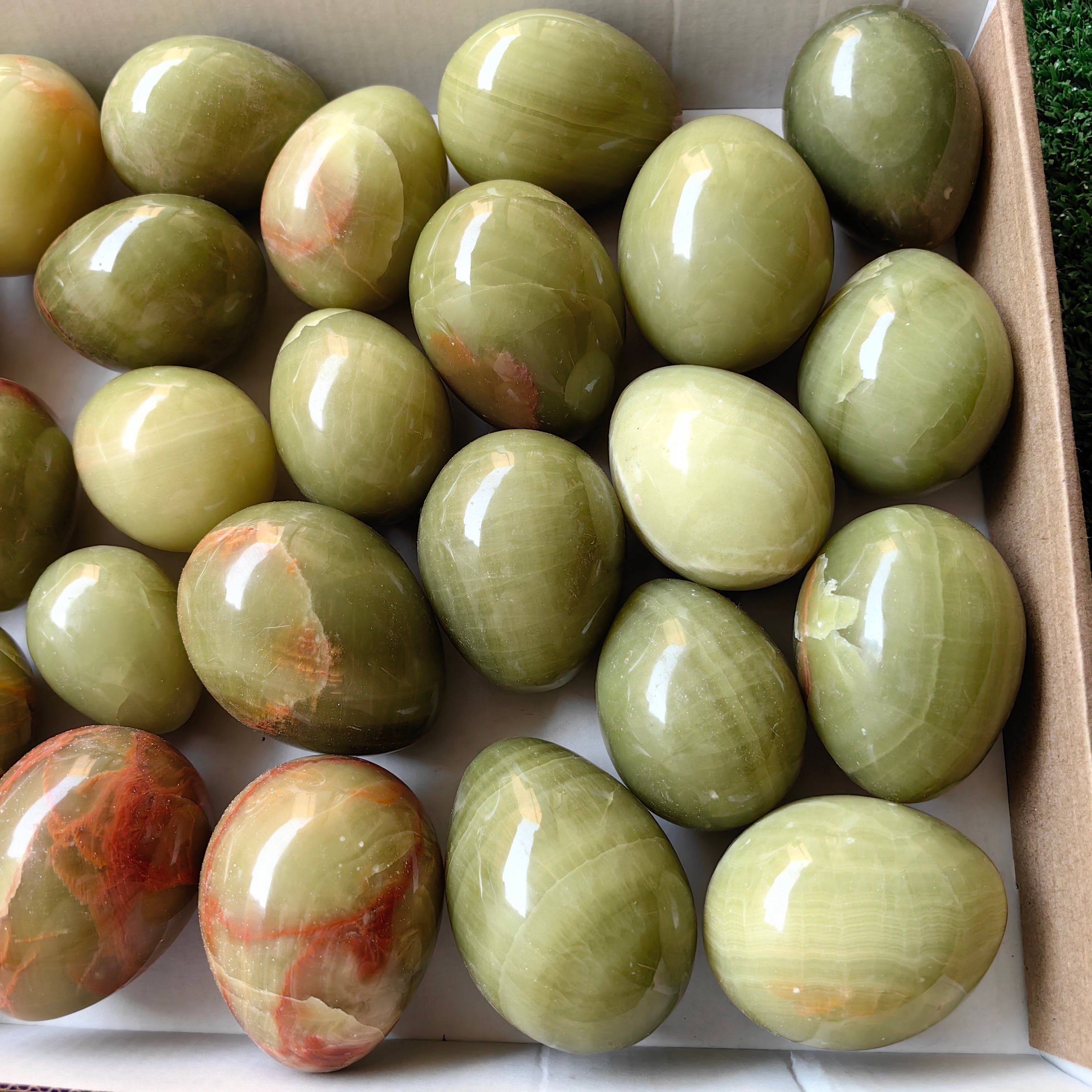 28 pc green onix eggs