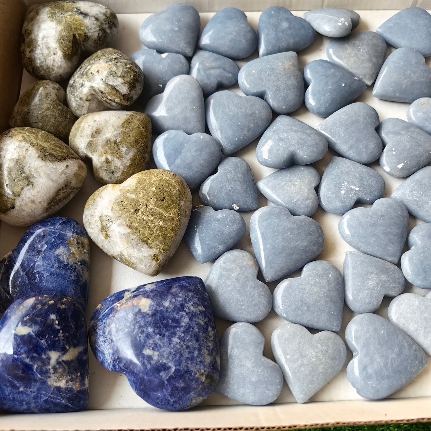 58 pc epidote, sodalite & angelite hearts