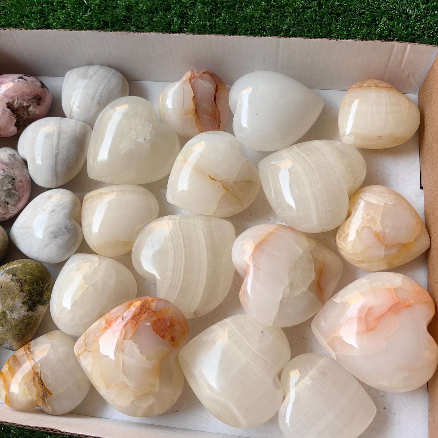 24 pc white onix, epidote & rhodonite hearts