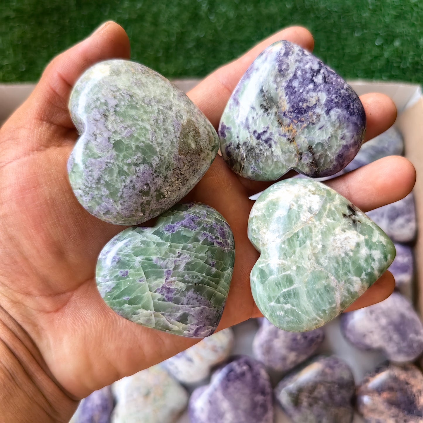 32pc bolivianite hearts