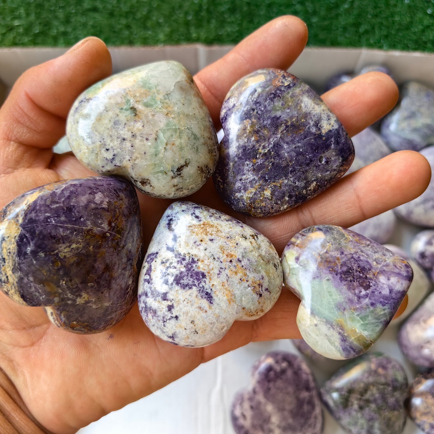 32pc bolivianite hearts