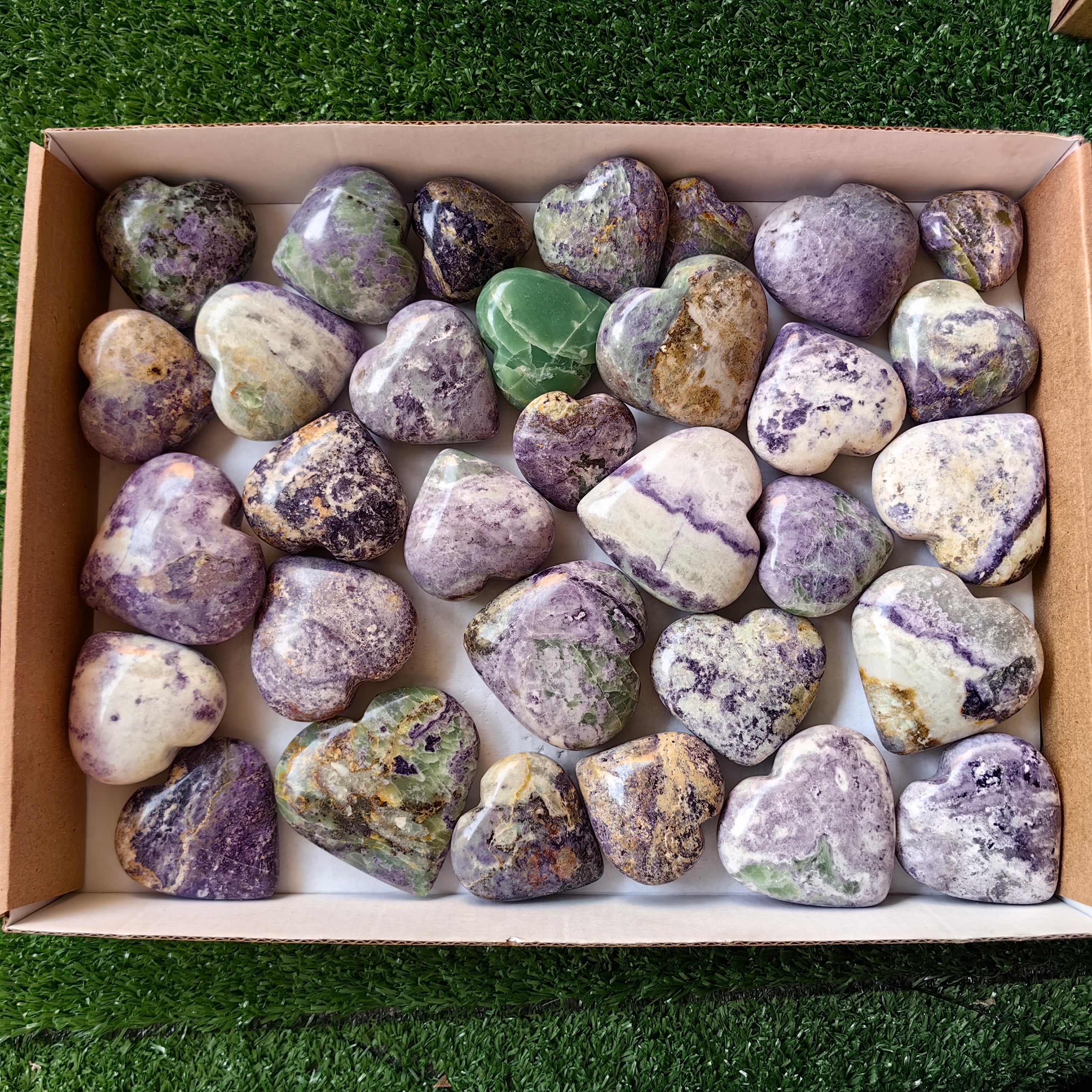 32 pc bolivianite hearts