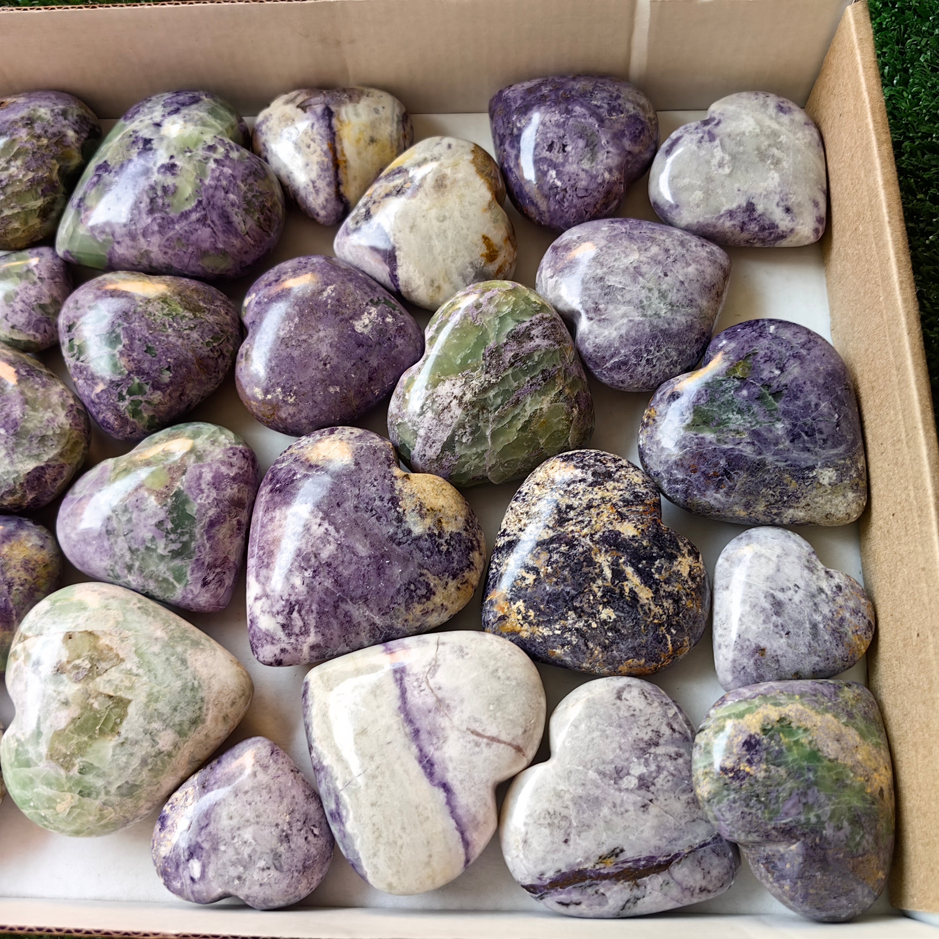 29 pc bolivianite hearts