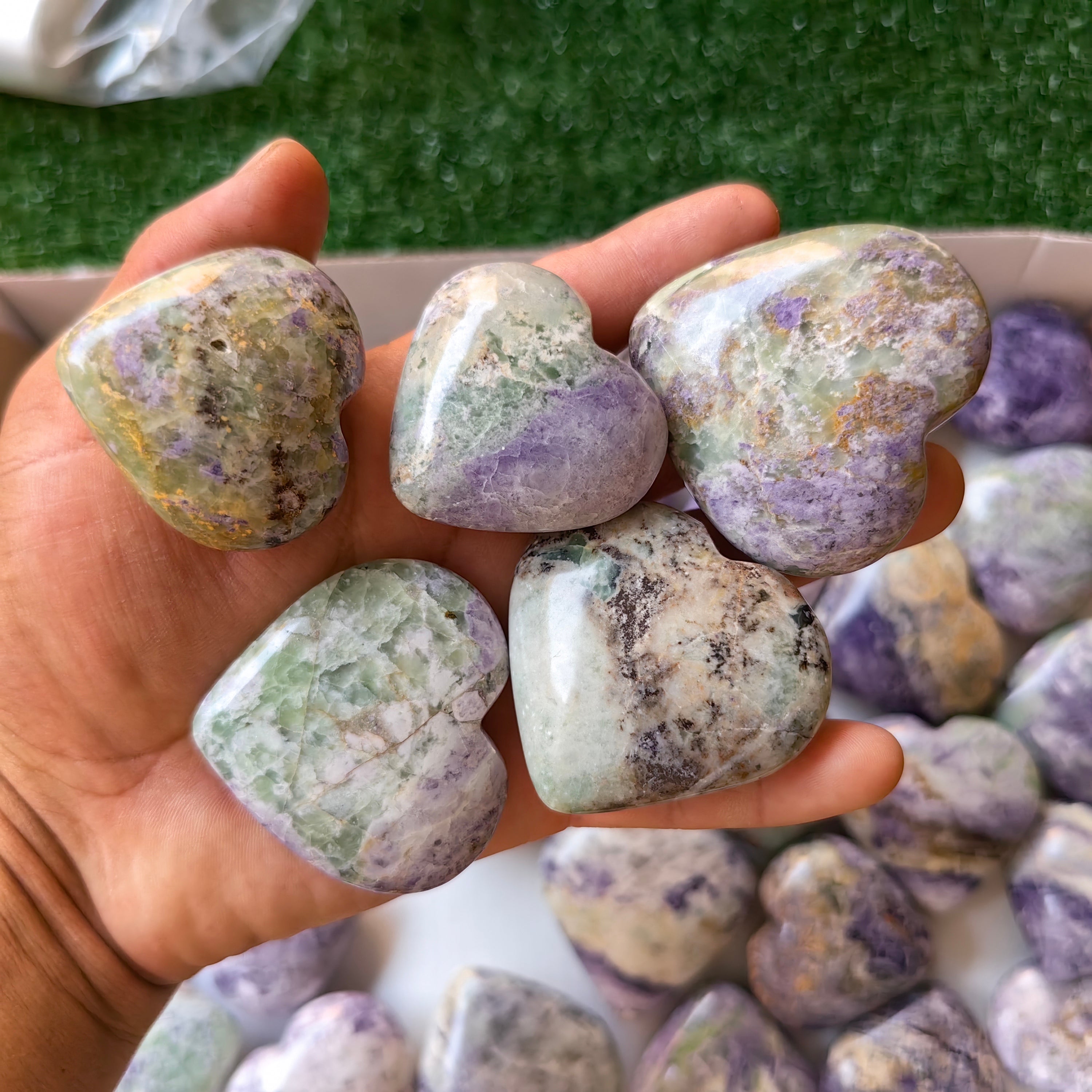 30 pc bolivianite hearts