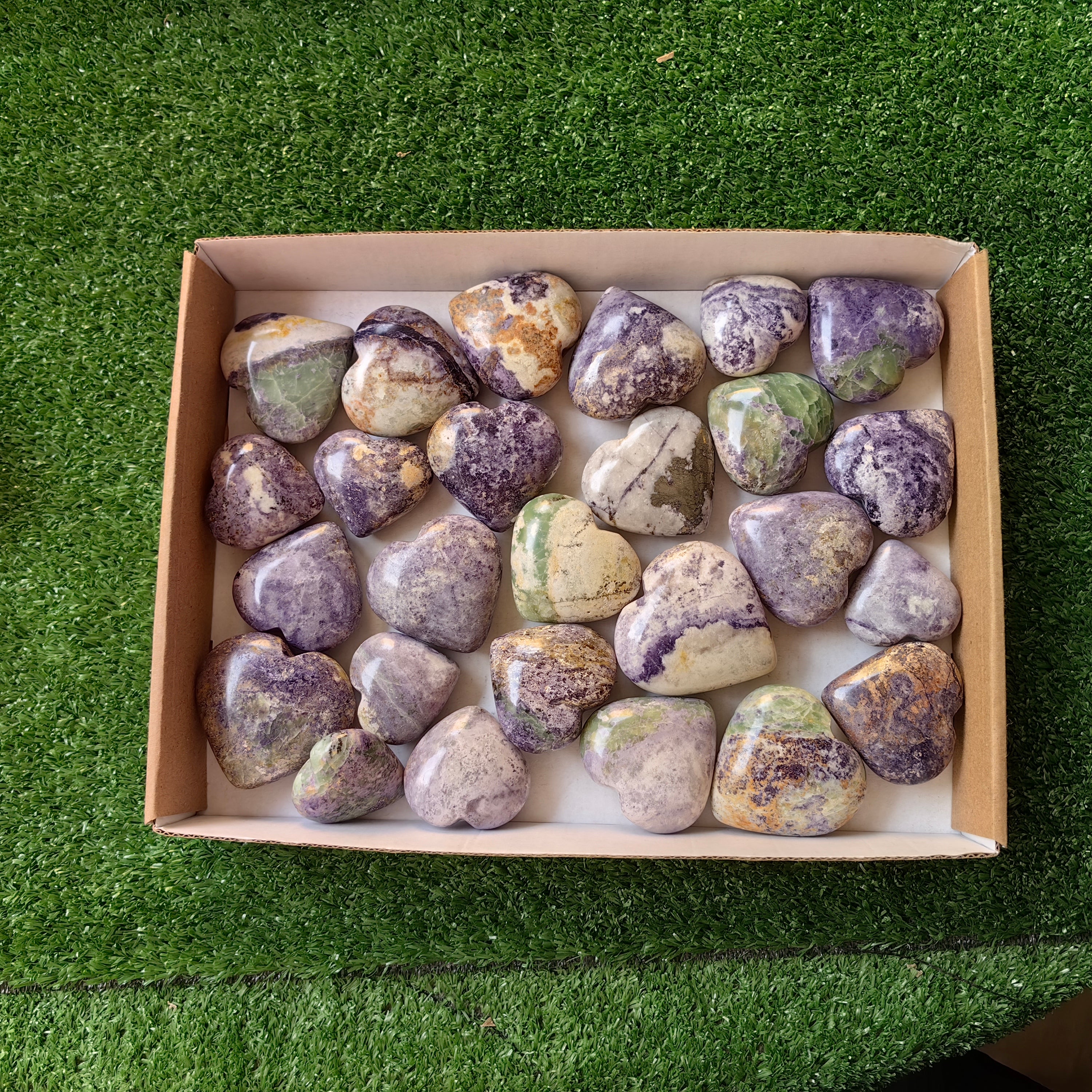 26 pc bolivianite hearts