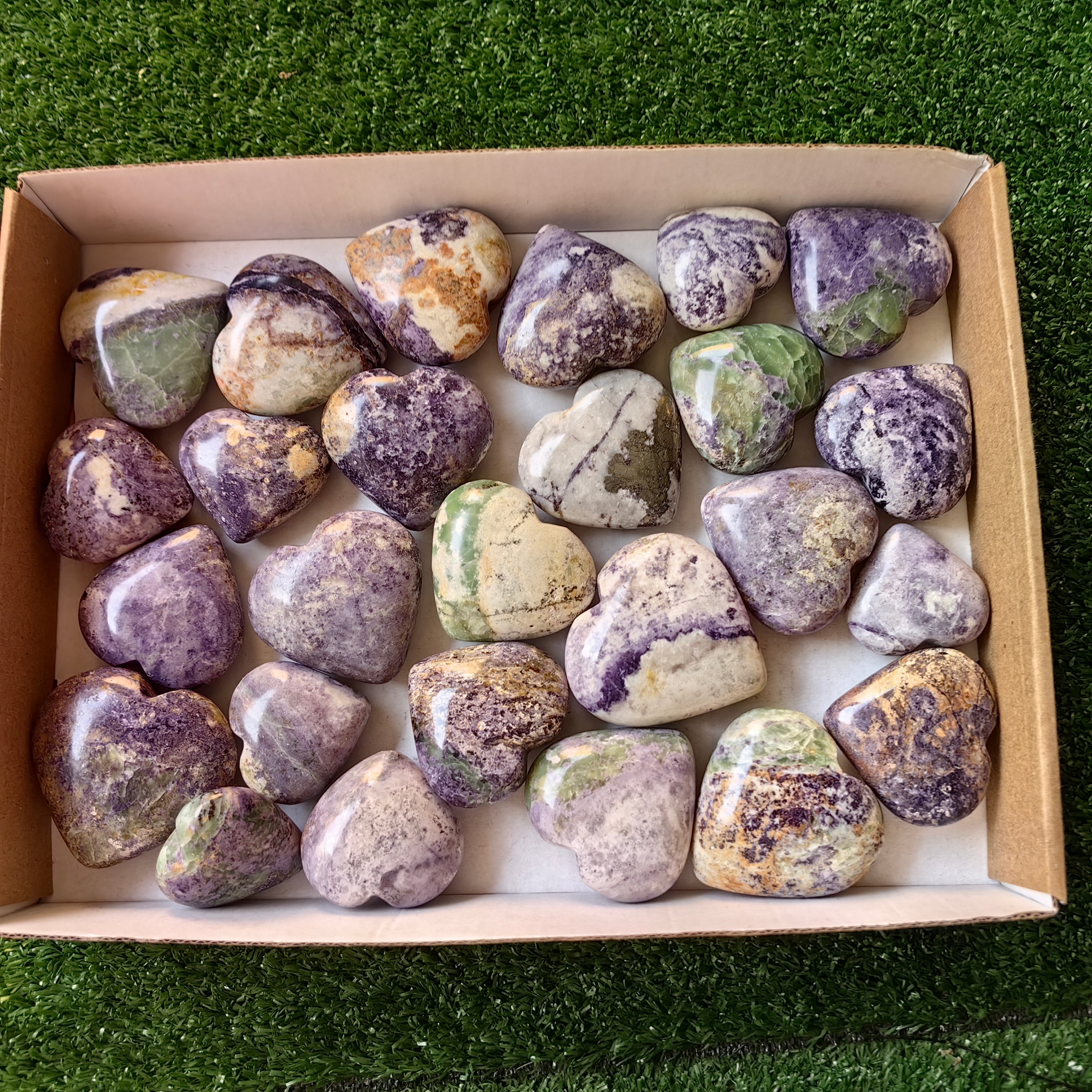 26 pc bolivianite hearts