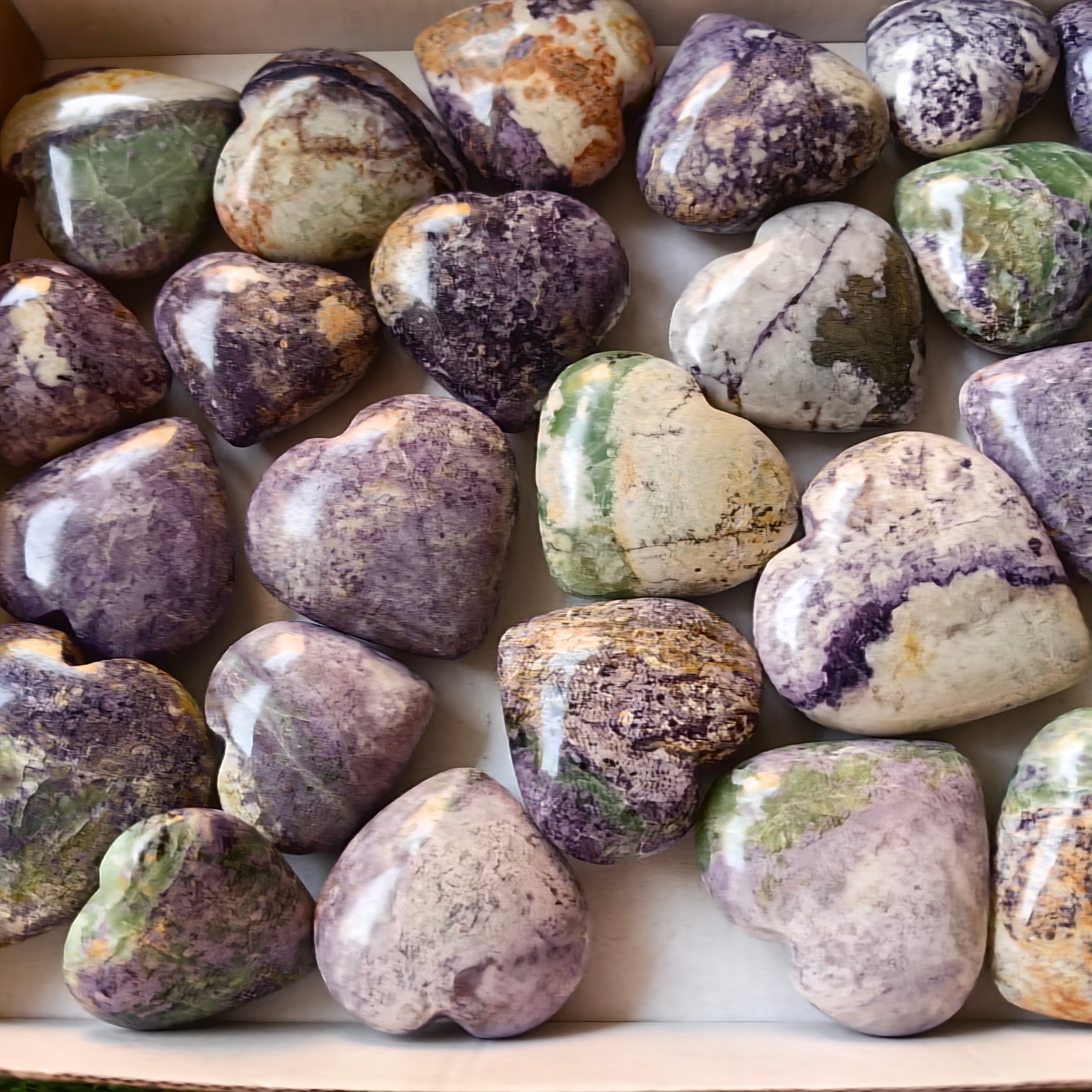 26 pc bolivianite hearts