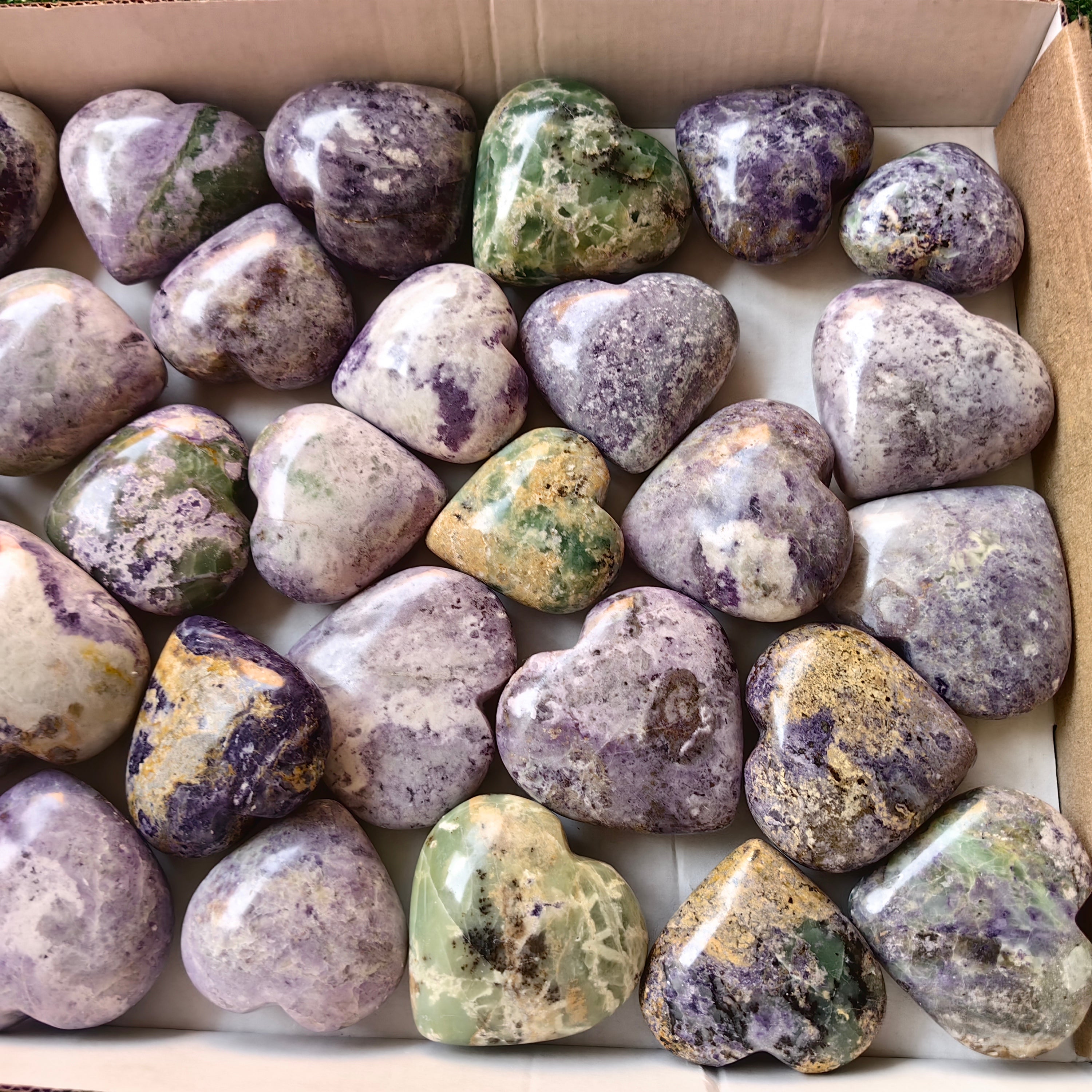 29 pc bolivianite hearts