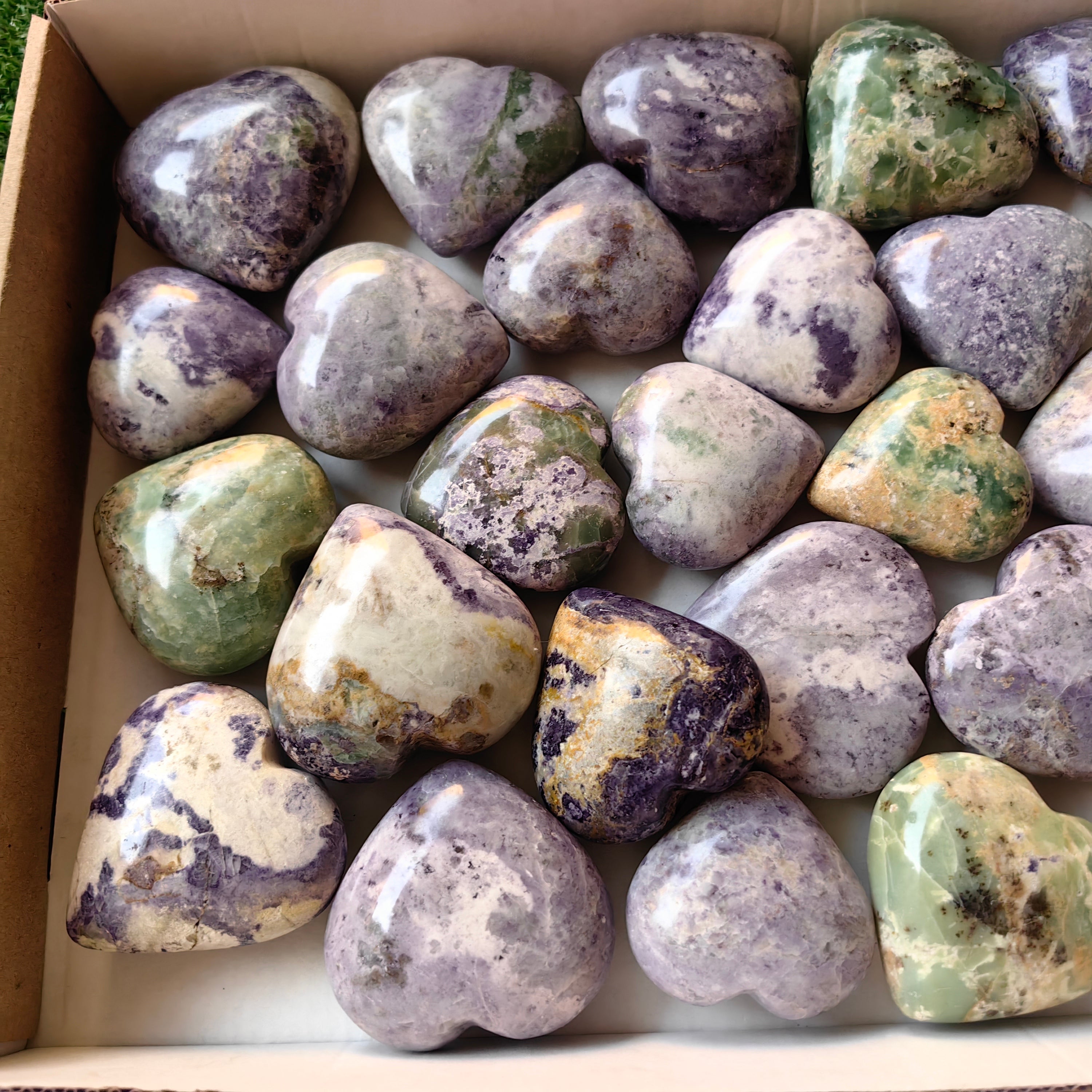 29 pc bolivianite hearts