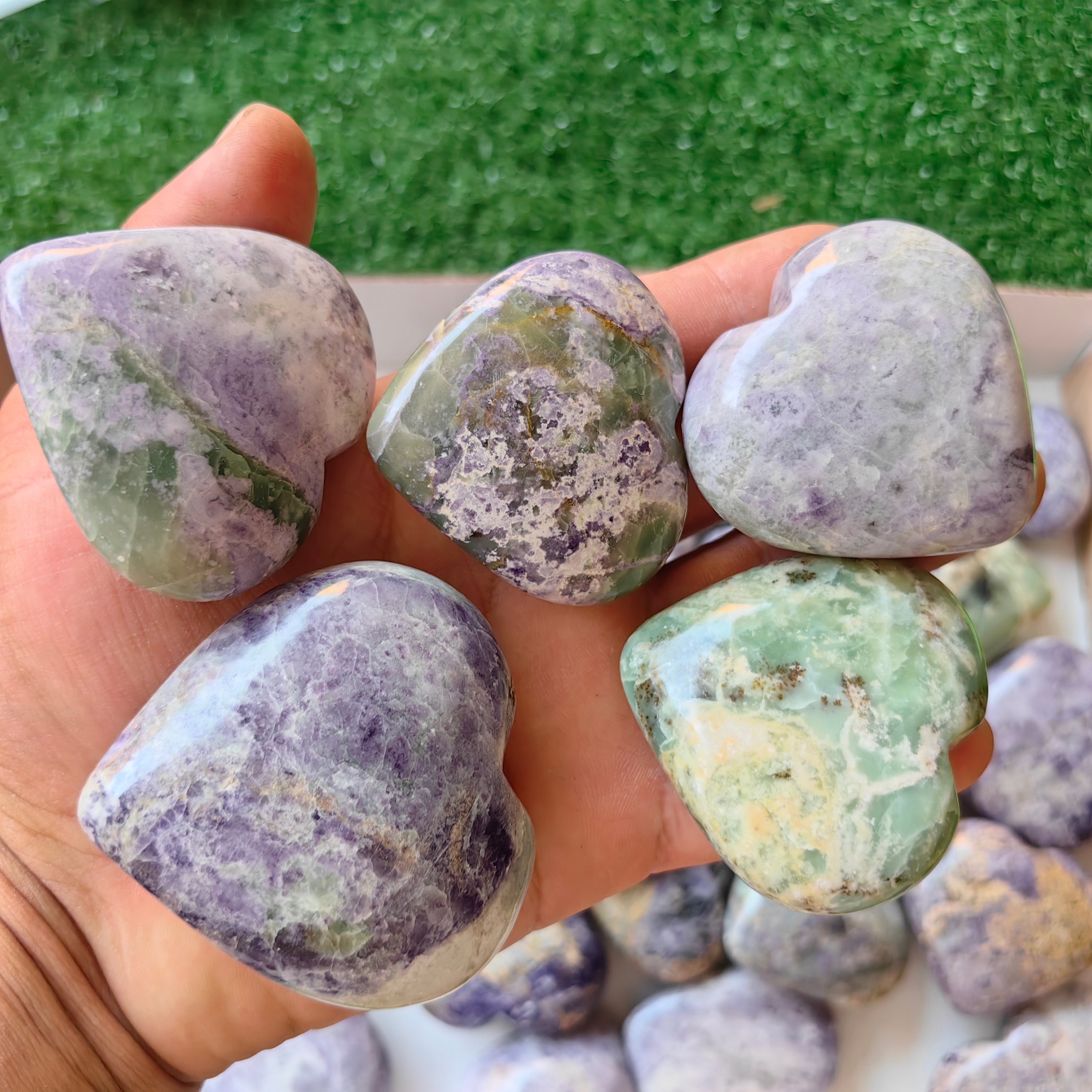 29 pc bolivianite hearts