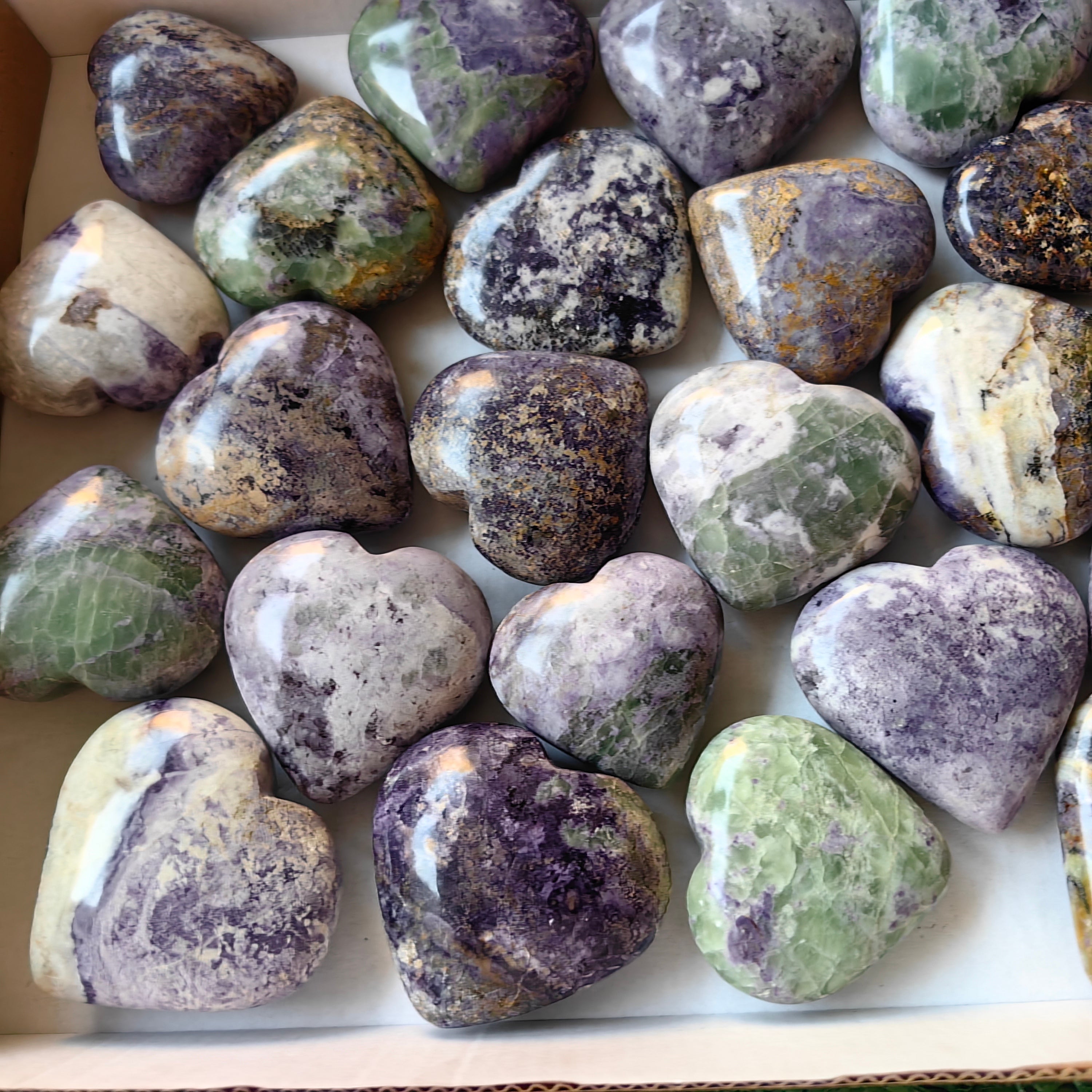 26 pc bolivianite hearts