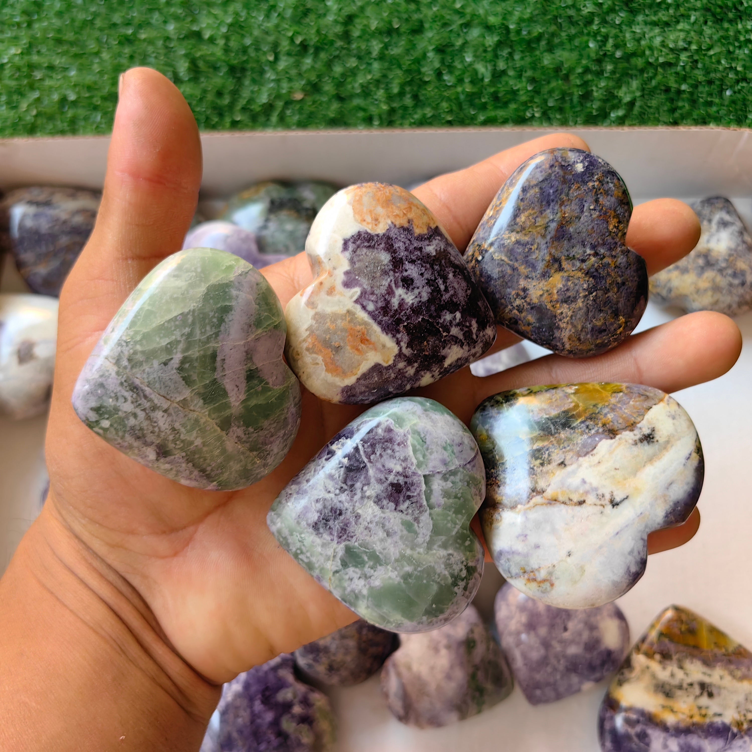 26 pc bolivianite hearts