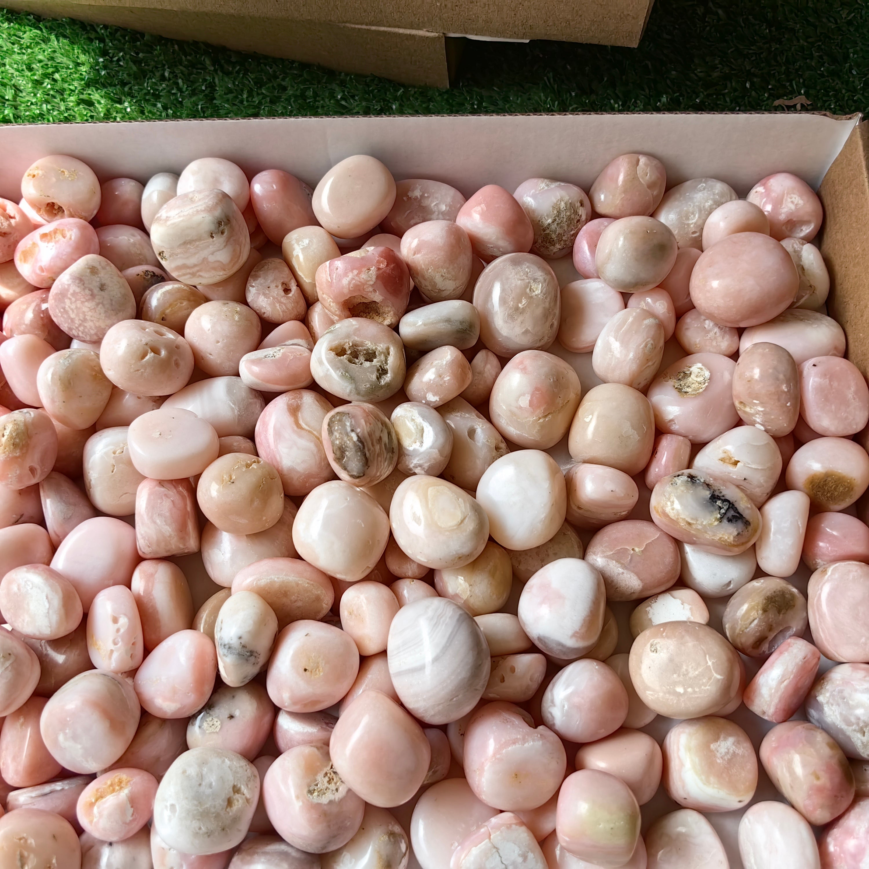 2 kg peruvian pink opal tumbled