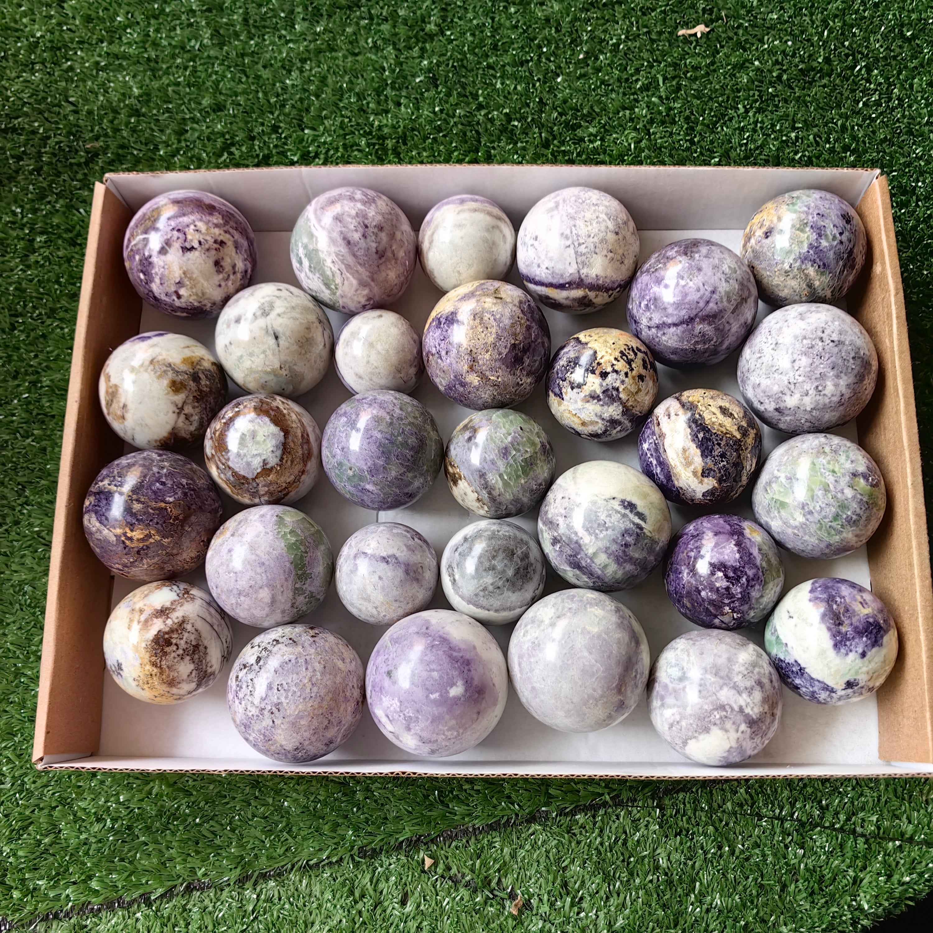 29 pc bolivianite spheres