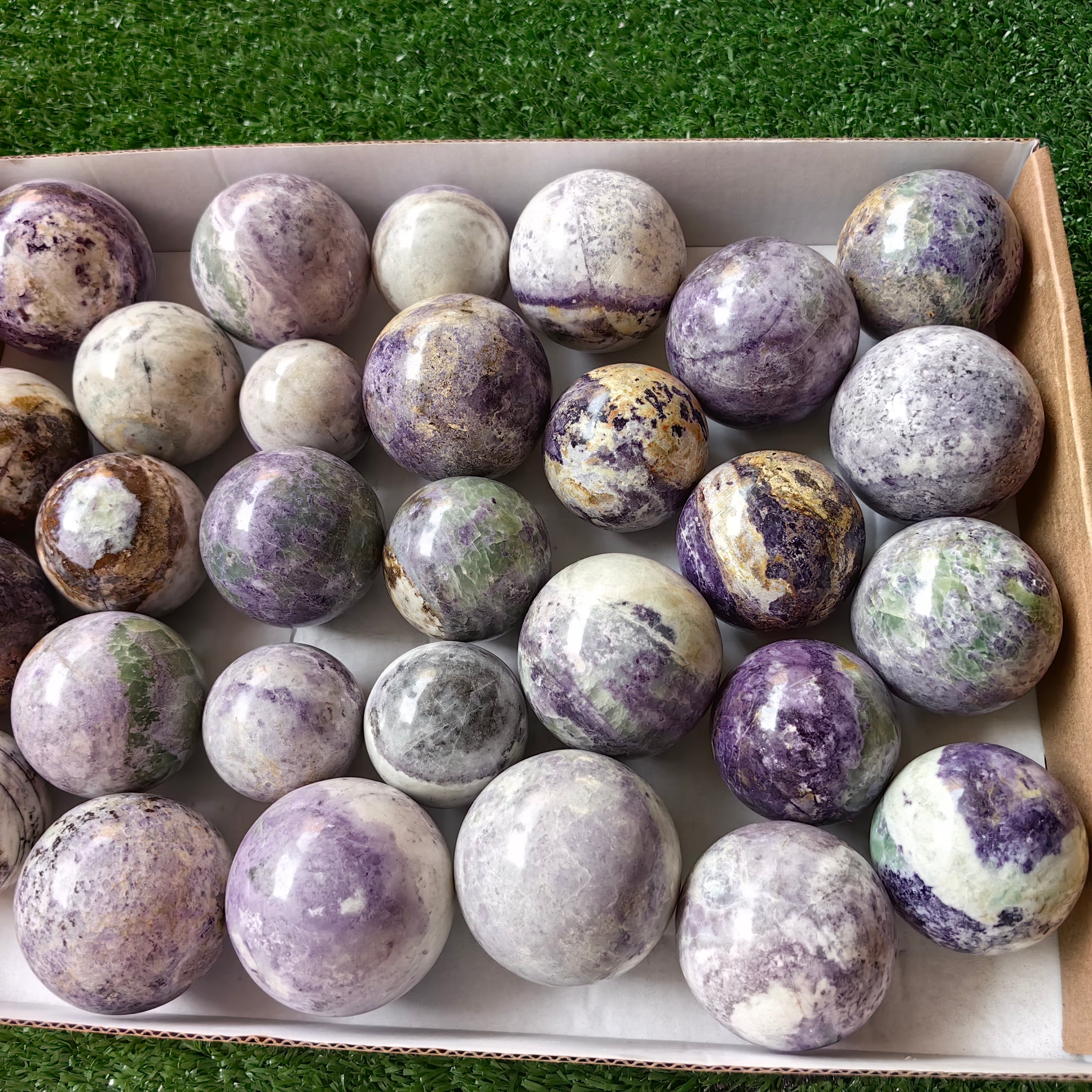 29 pc bolivianite spheres
