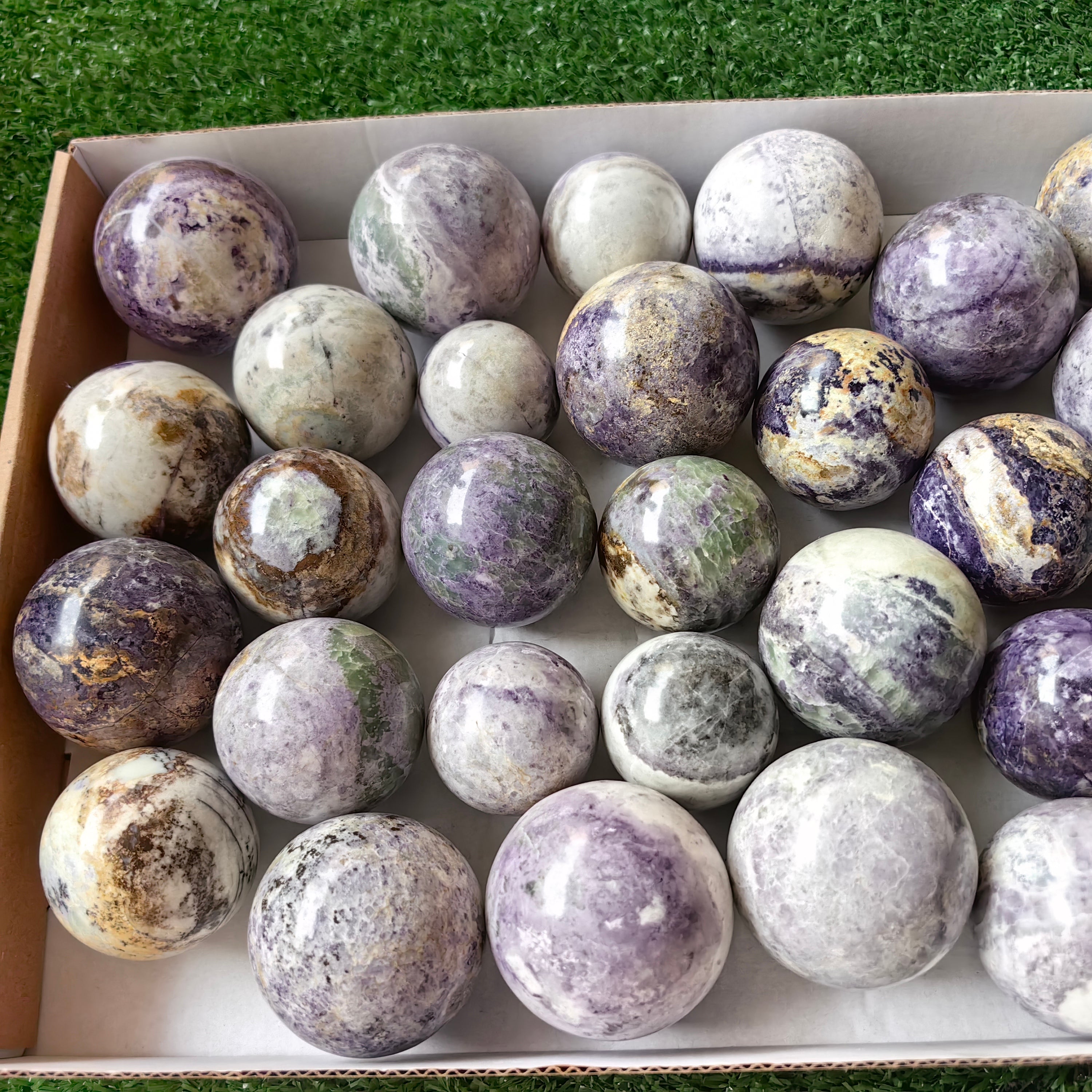 29 pc bolivianite spheres