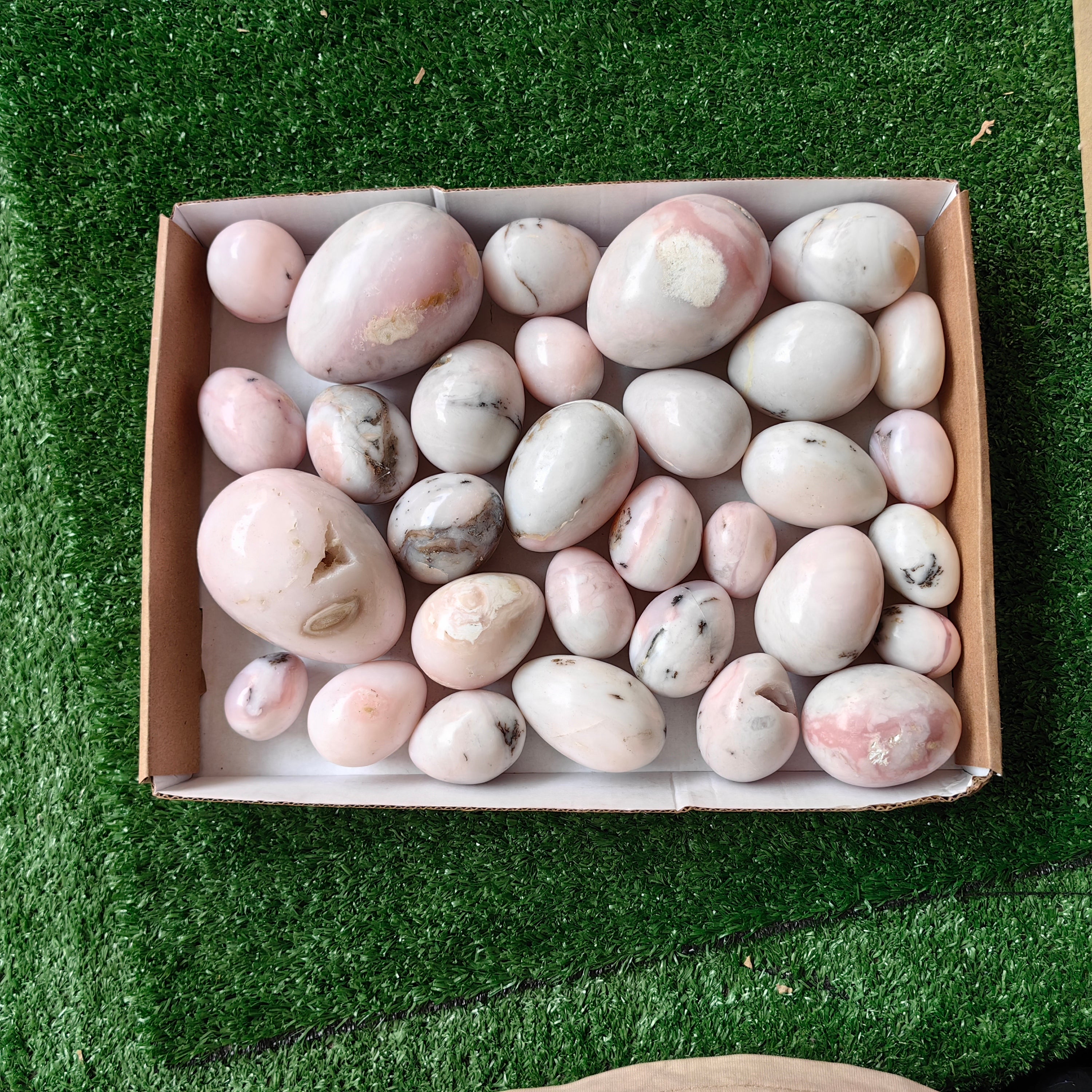 31 pc peruvian pink opal & angelite egg