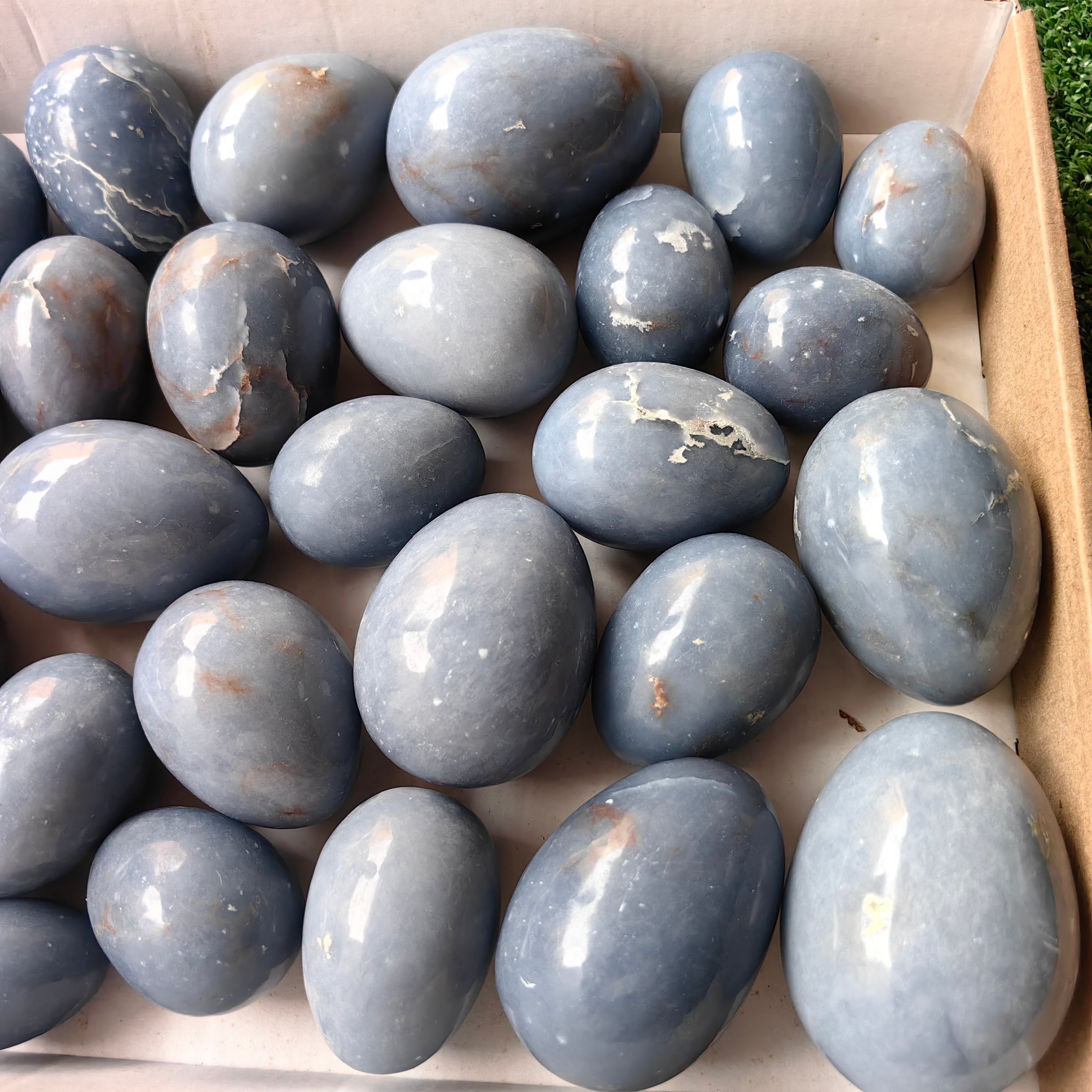31 pc blue angelite eggs