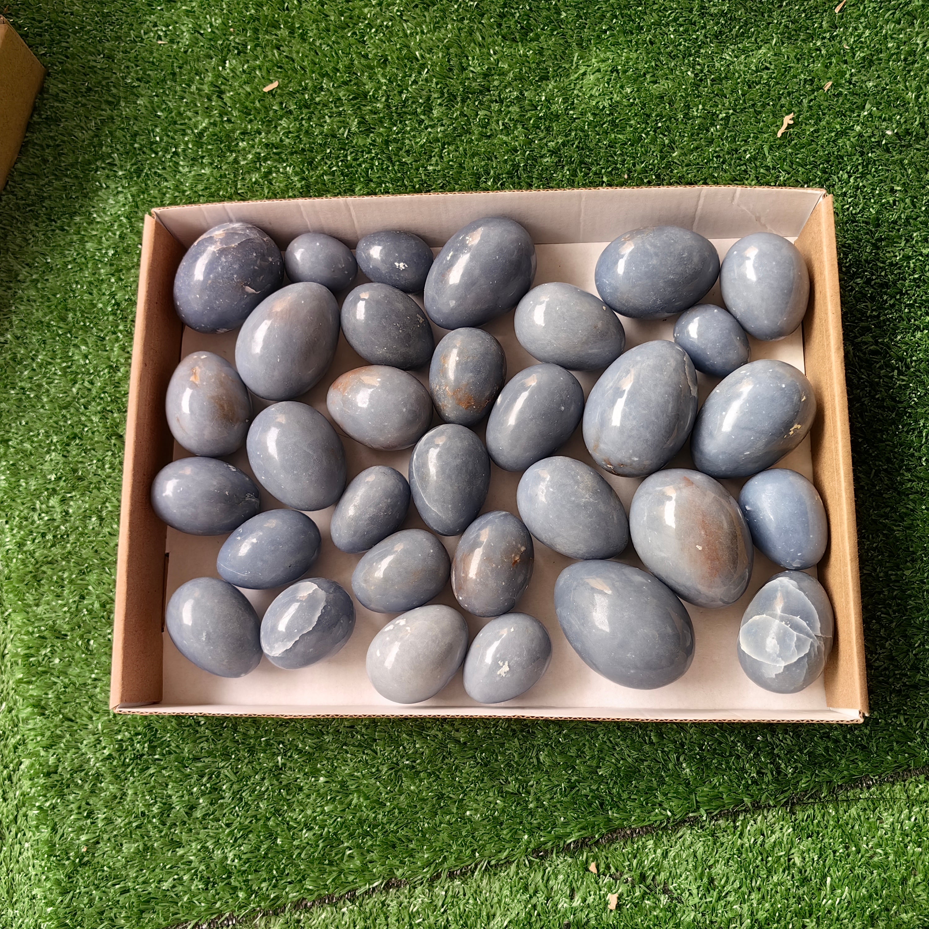 32 pc blue angelite eggs
