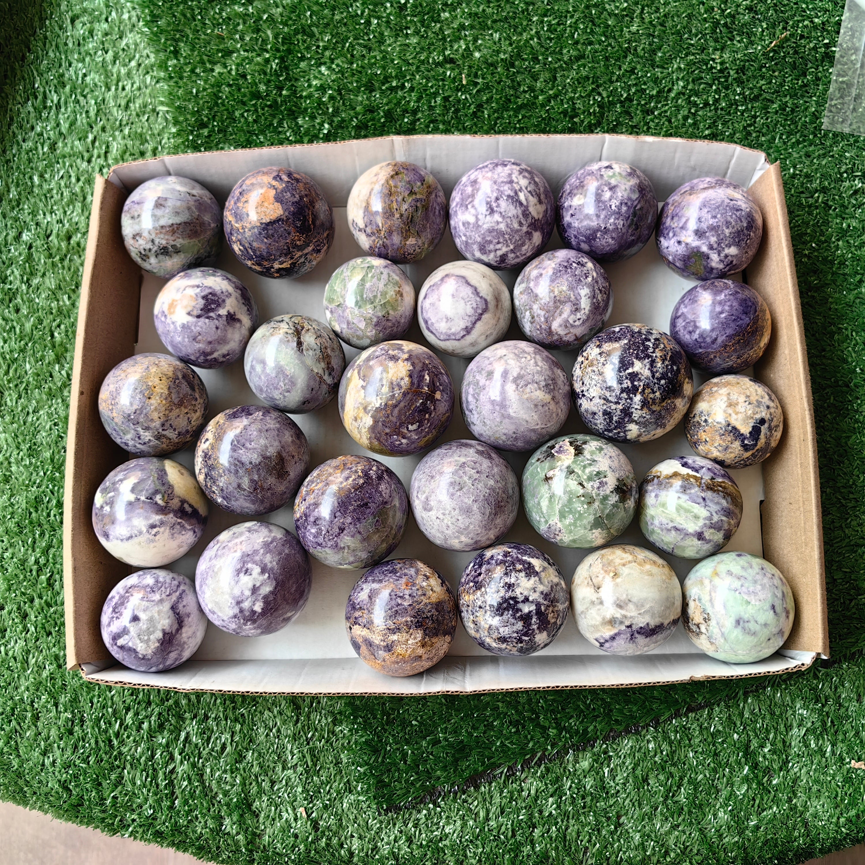 29 pc bolivianite spheres