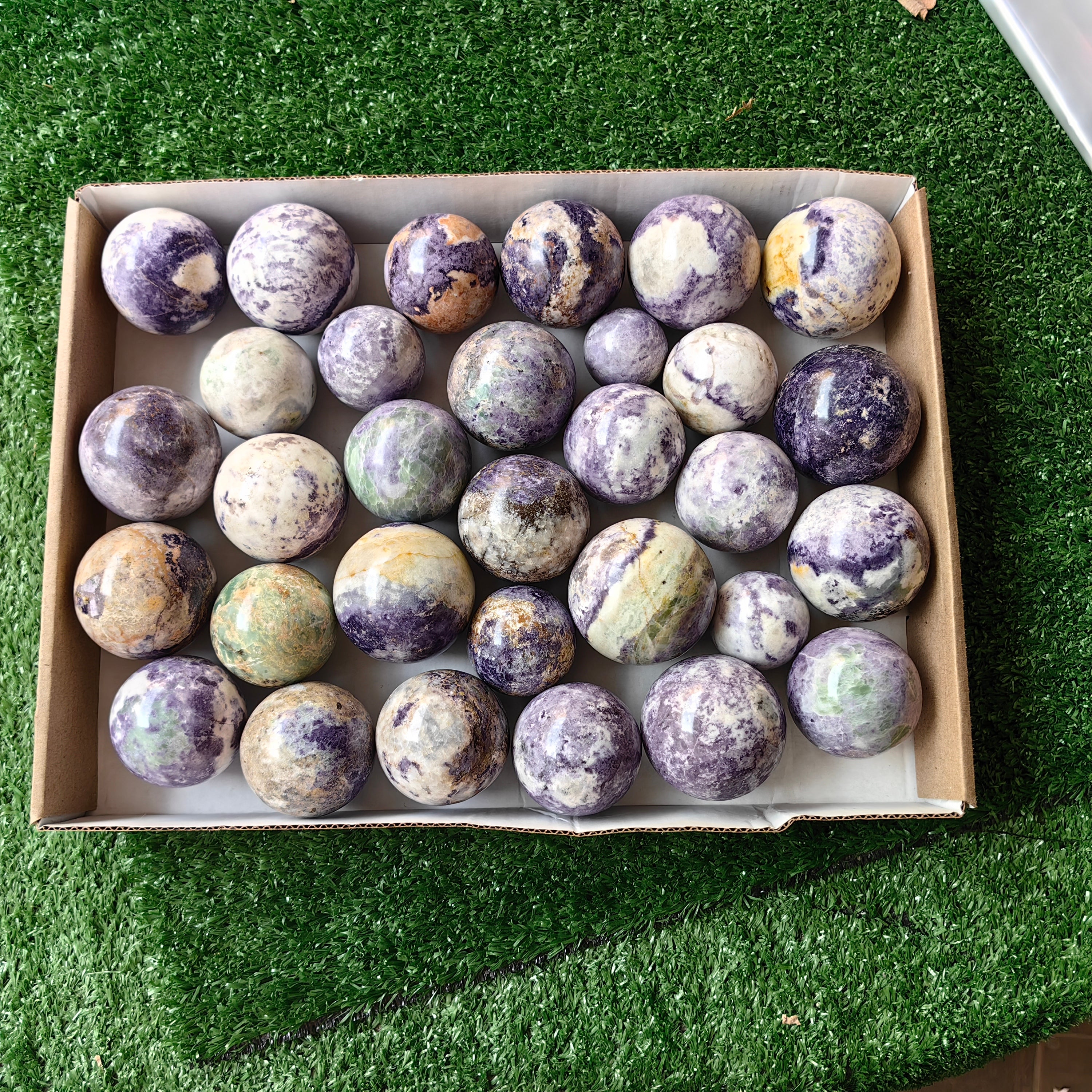 31 pc bolivianite spheres