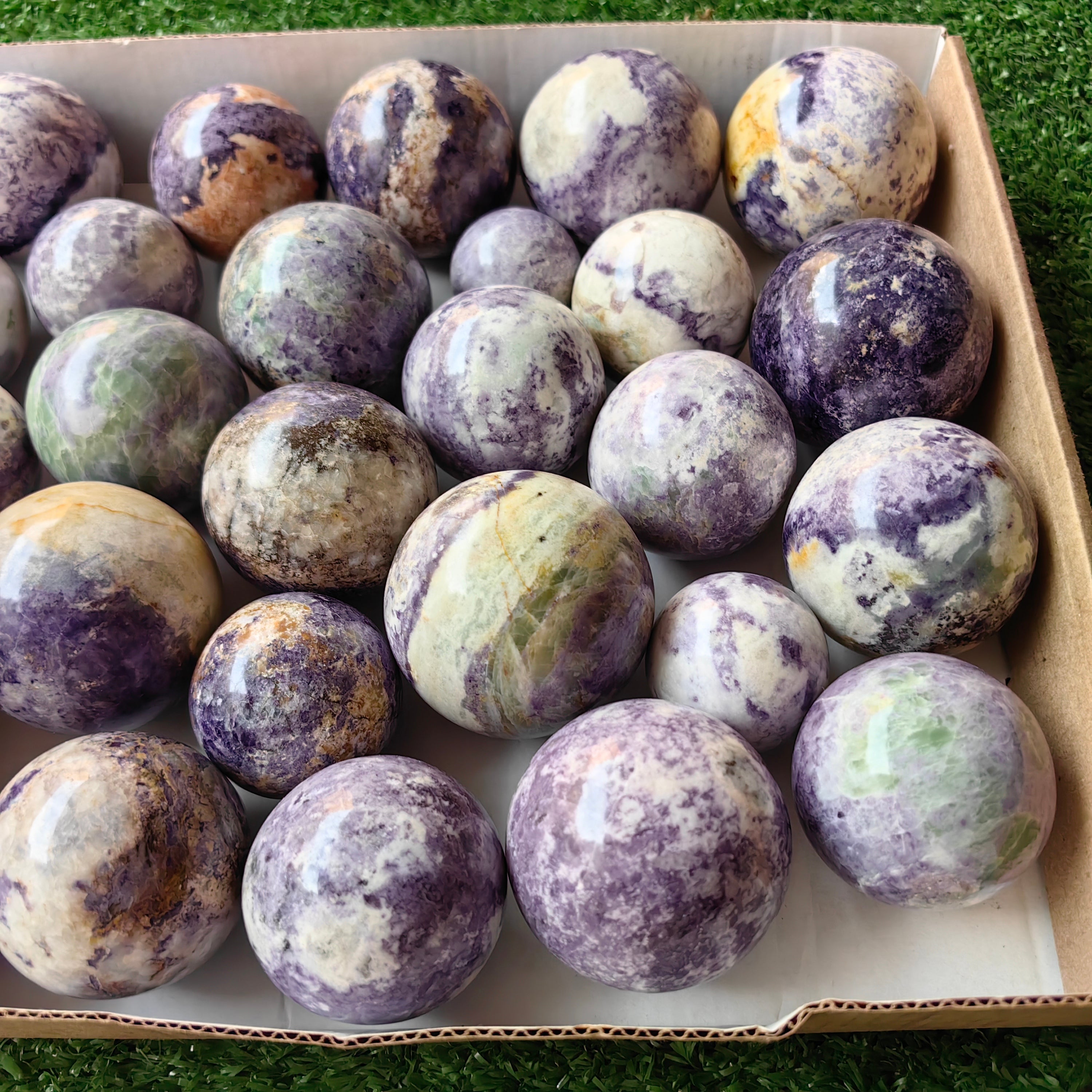 31 pc bolivianite spheres