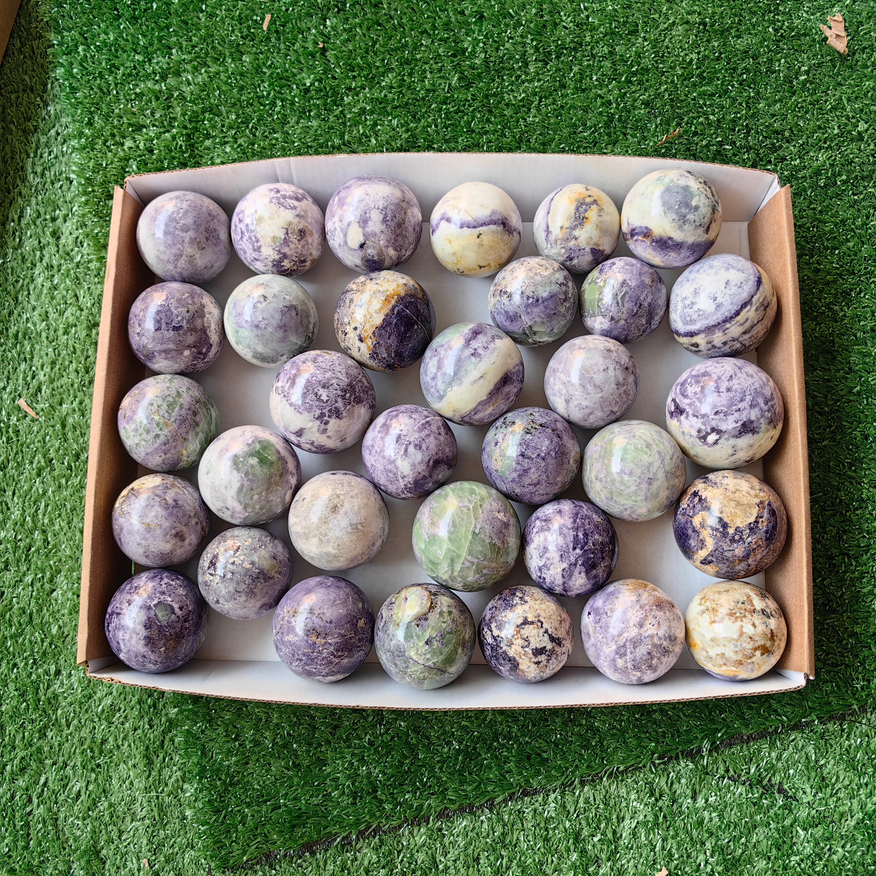 33 pc bolivianite spheres