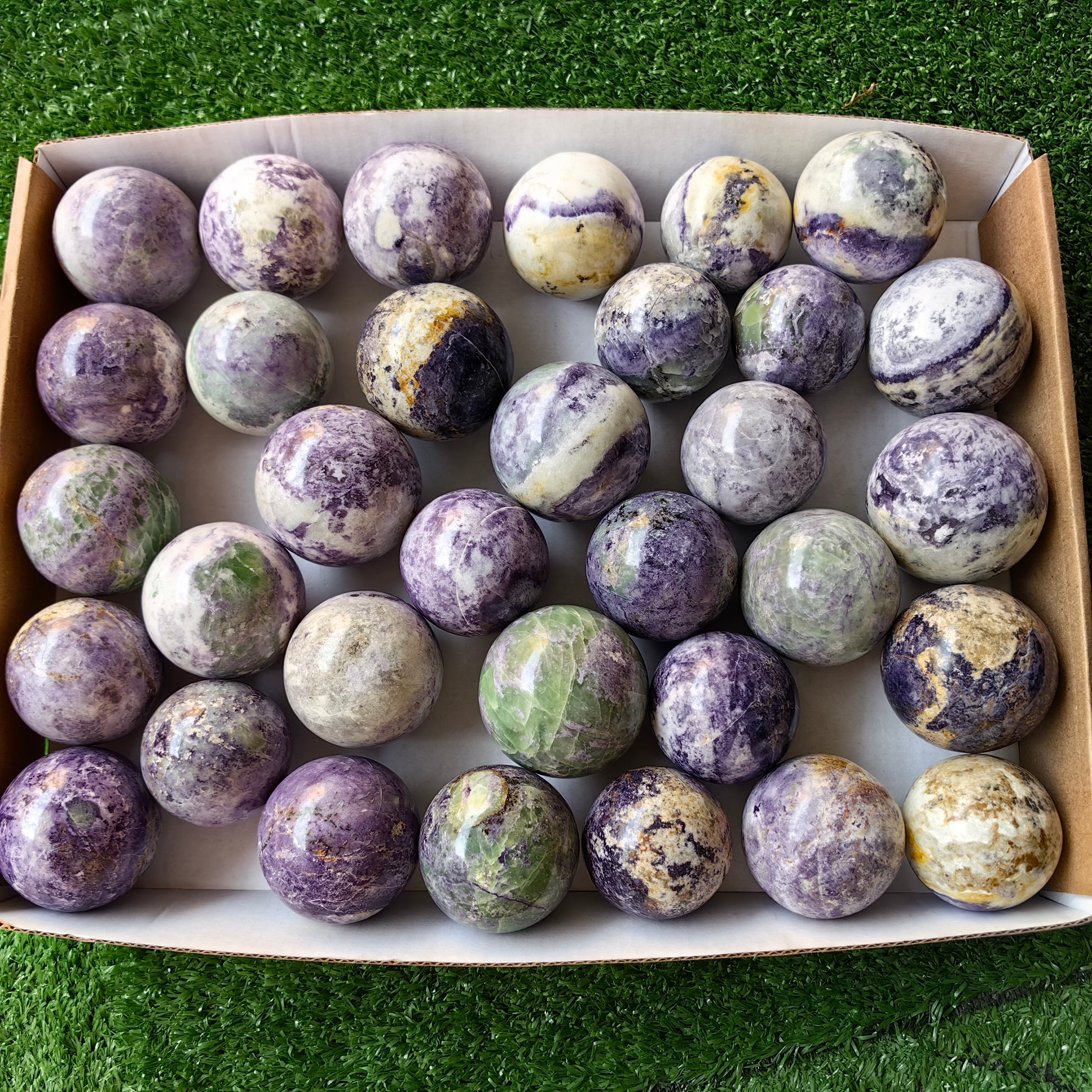 33 pc bolivianite spheres