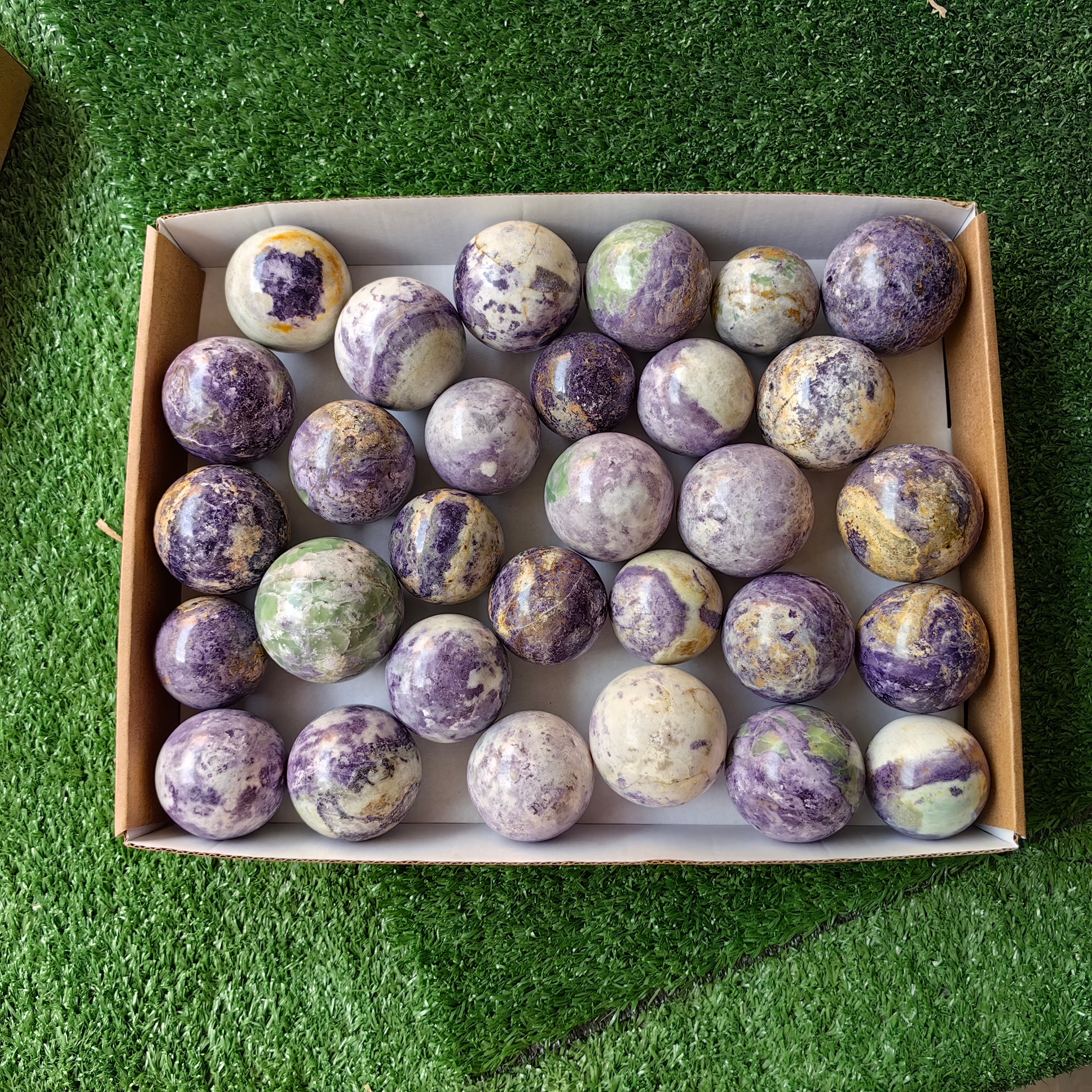 30 pc bolivianite spheres
