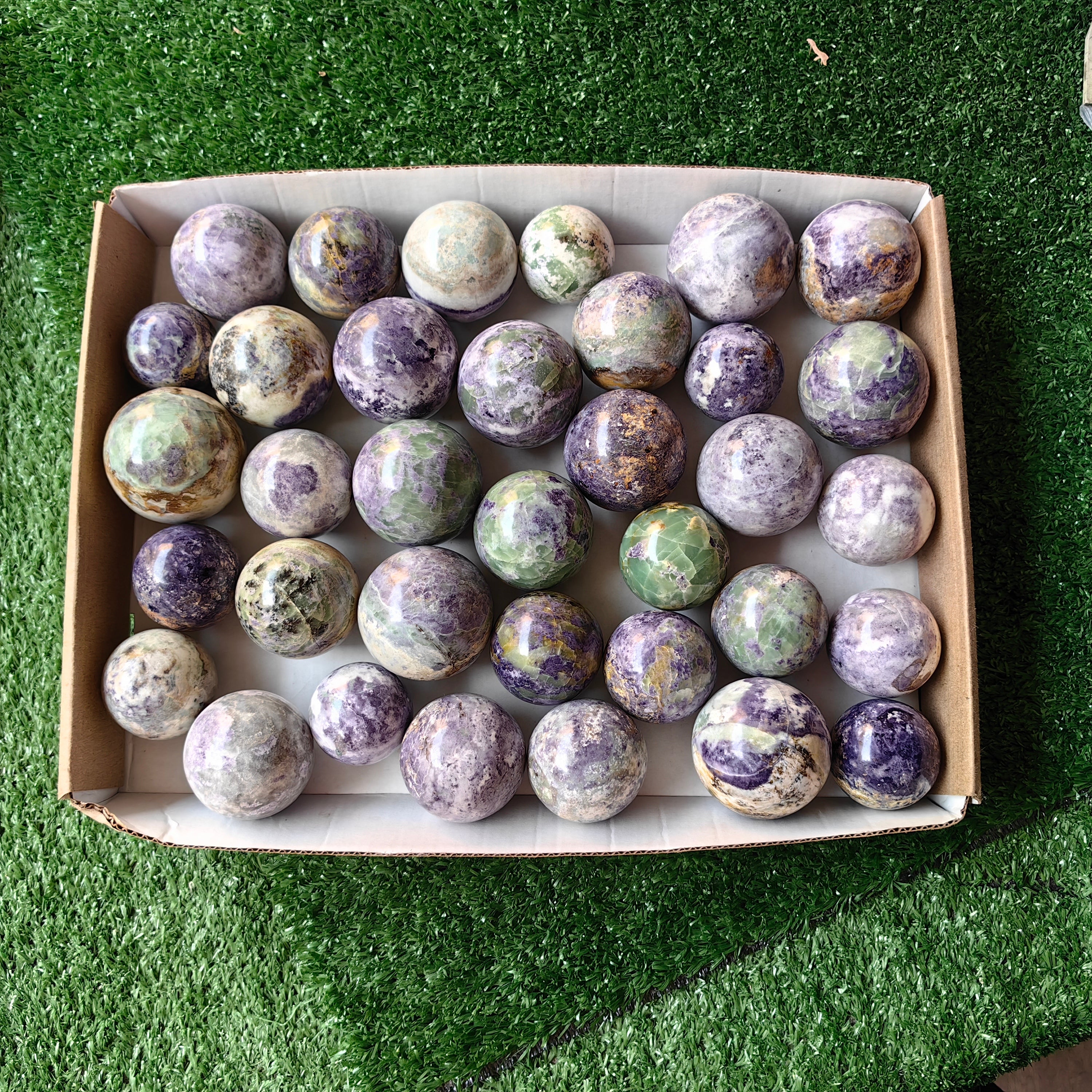 35 pc bolivianite spheres