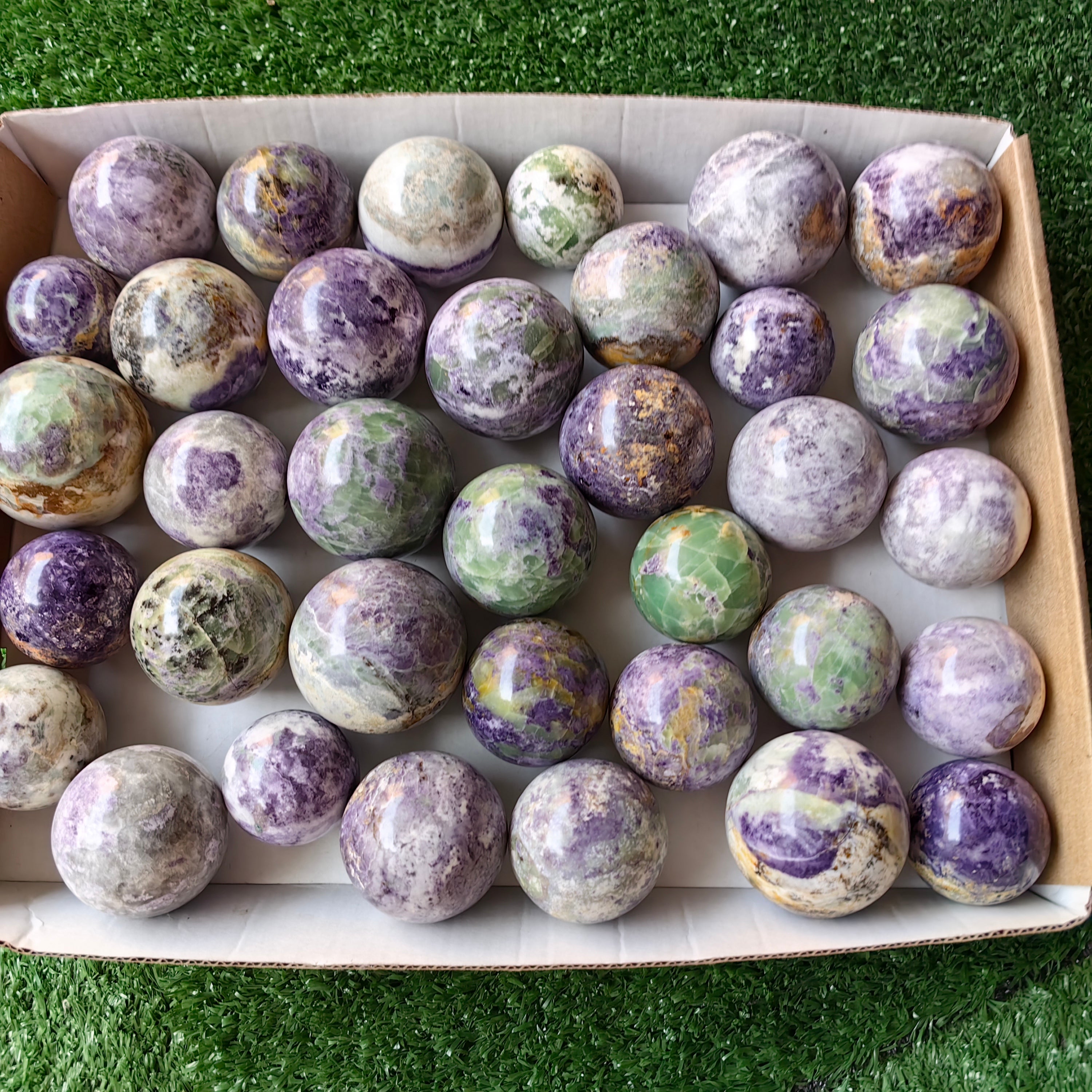 35 pc bolivianite spheres