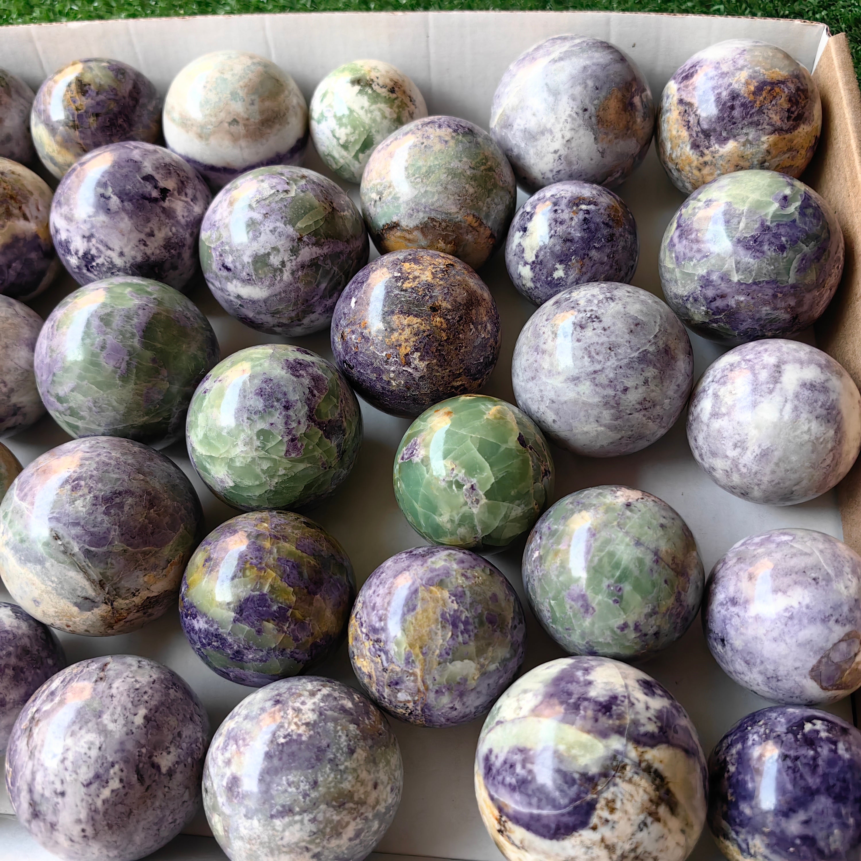 35 pc bolivianite spheres