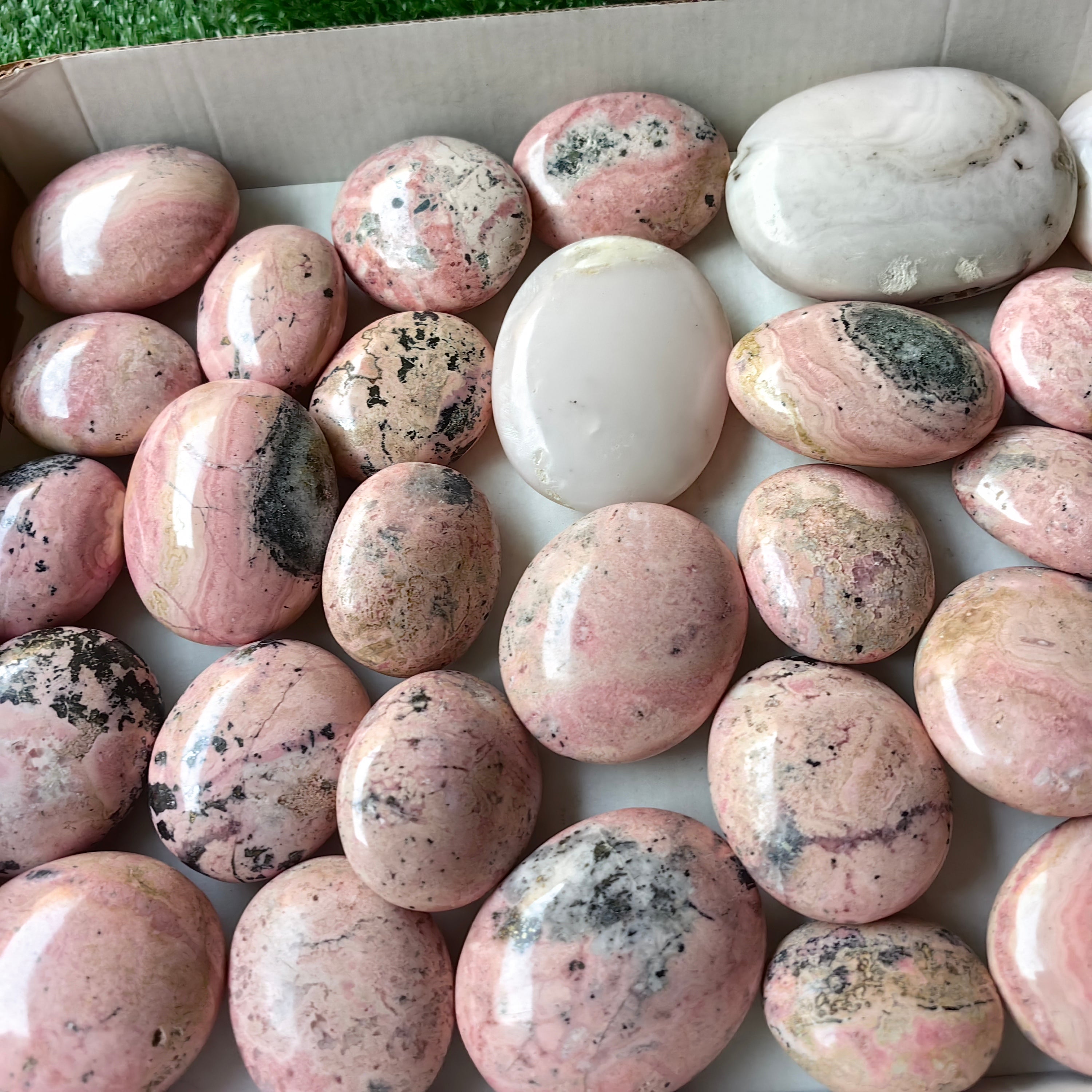 Lot 30 pc pink opal & rhodonite palms
