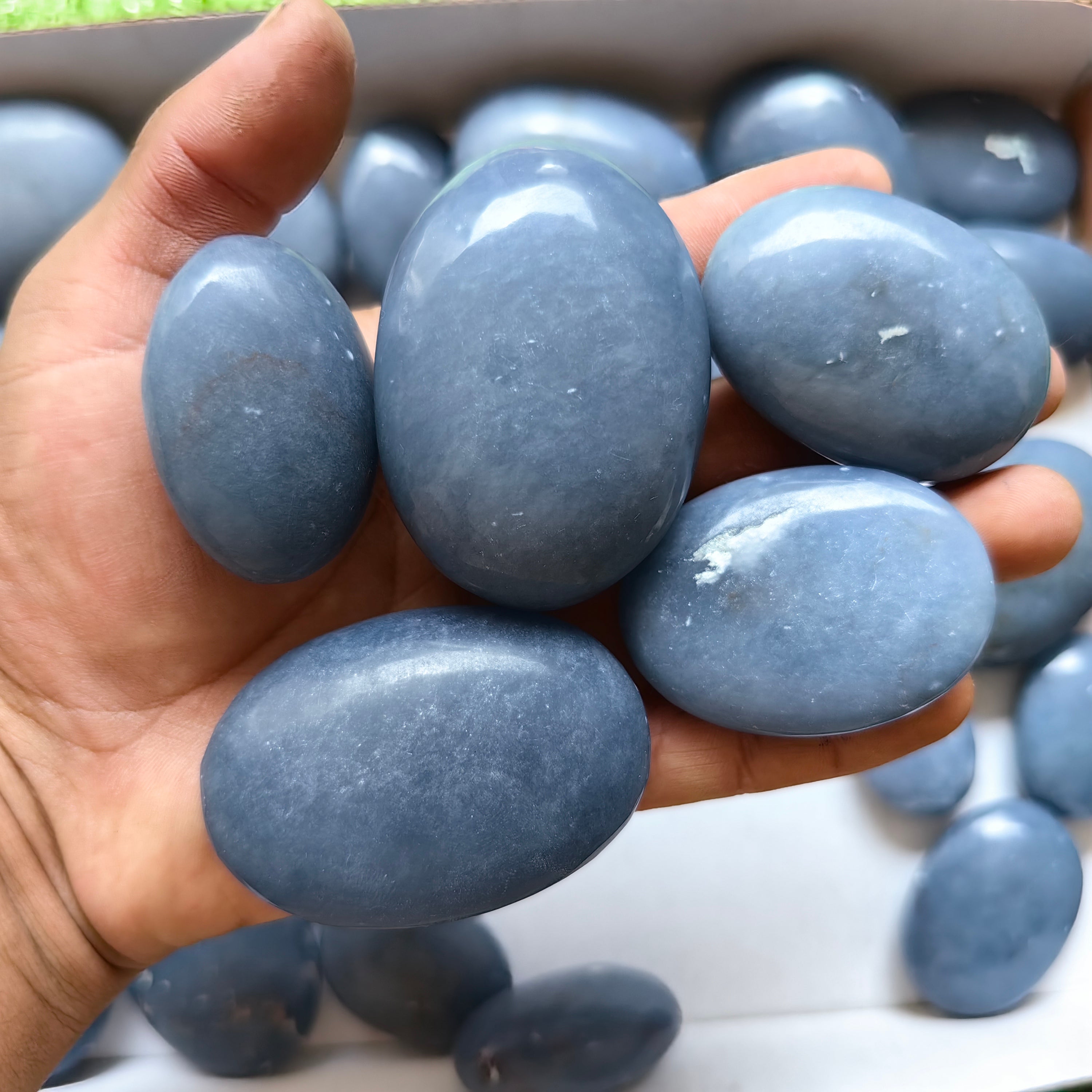 30 pc blue angelite palms