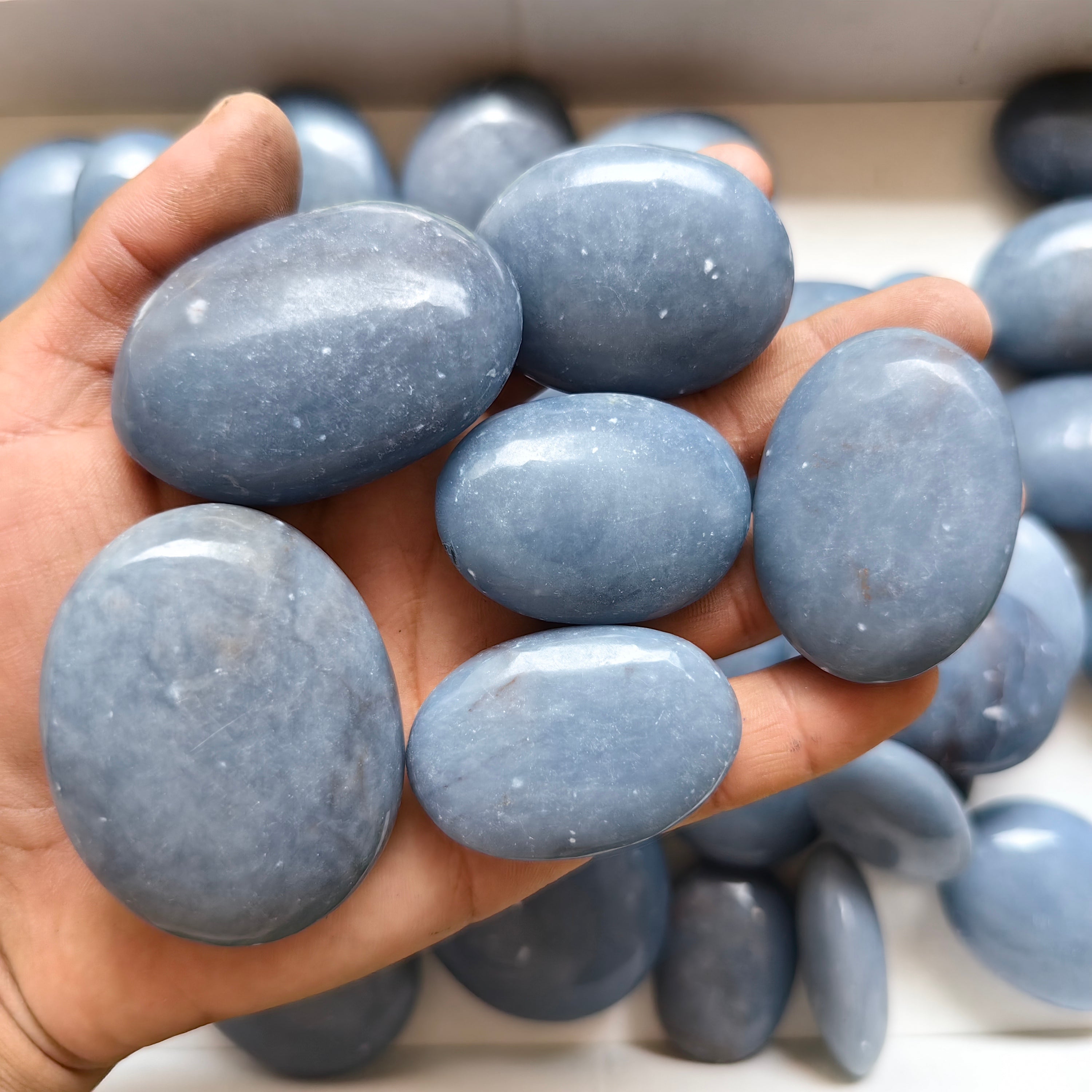 34 pc blue angelite palms