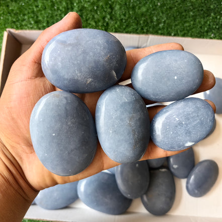 28 pc blue angelite palms