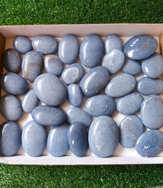 33 pc blue angelite palms