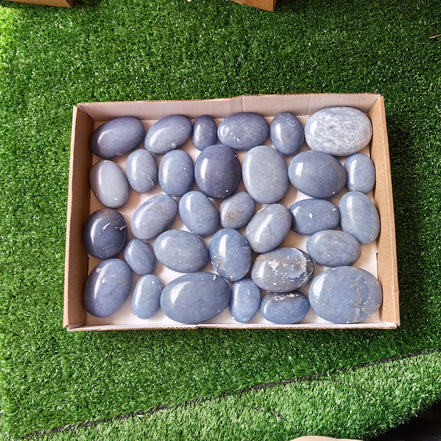 31 pc blue angelite palms