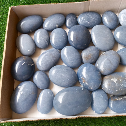 31 pc blue angelite palms