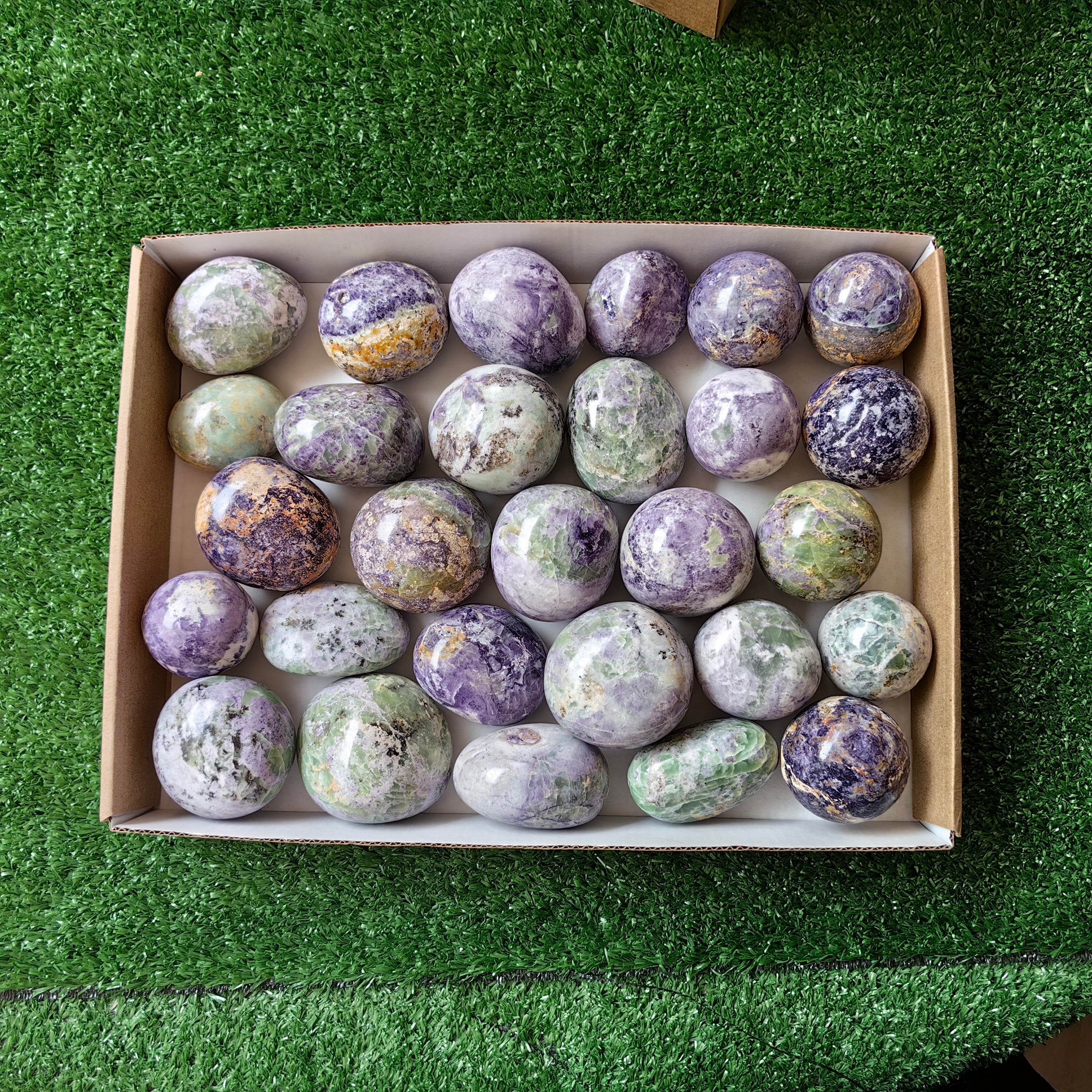 28 pc bolivianite free forms