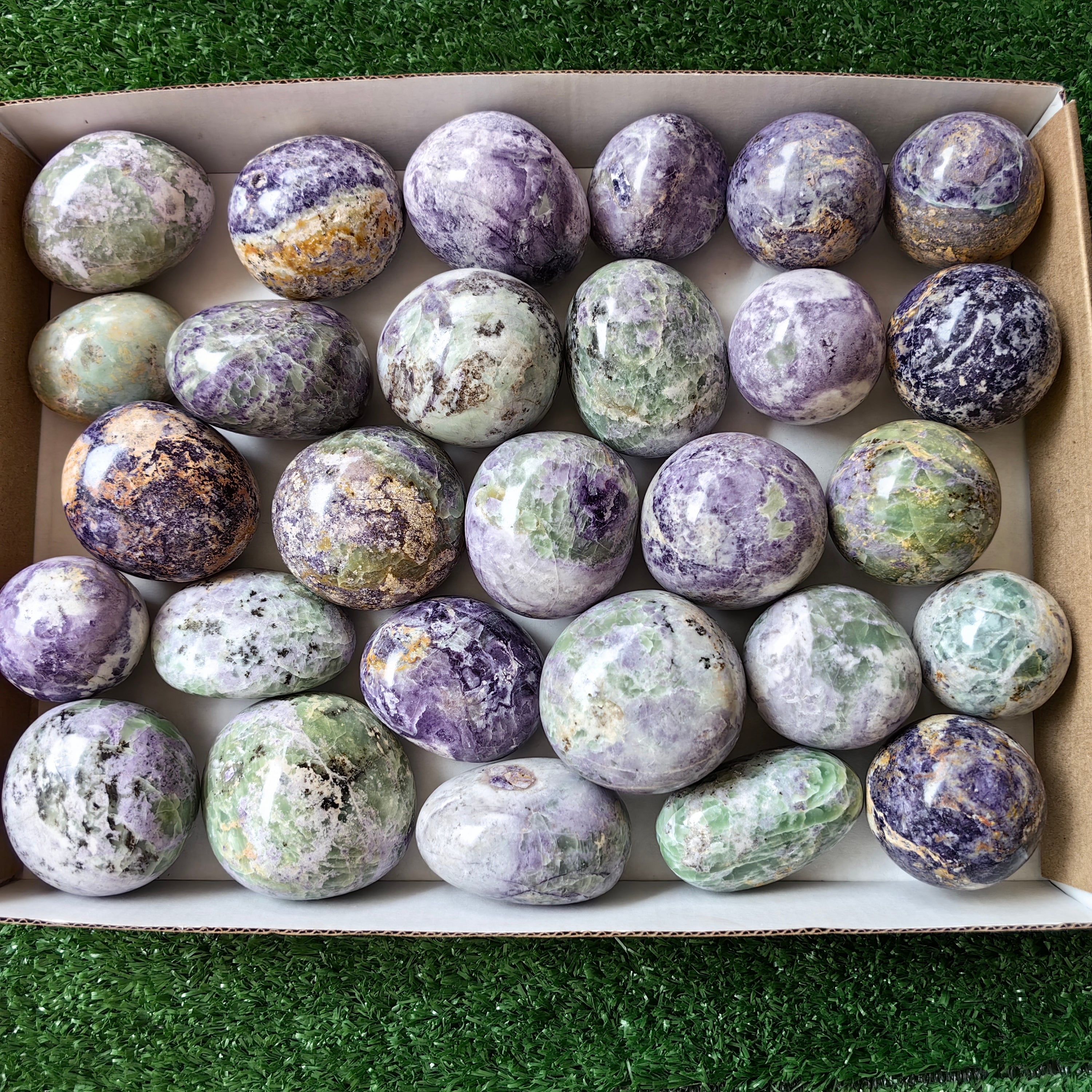 28 pc bolivianite free forms